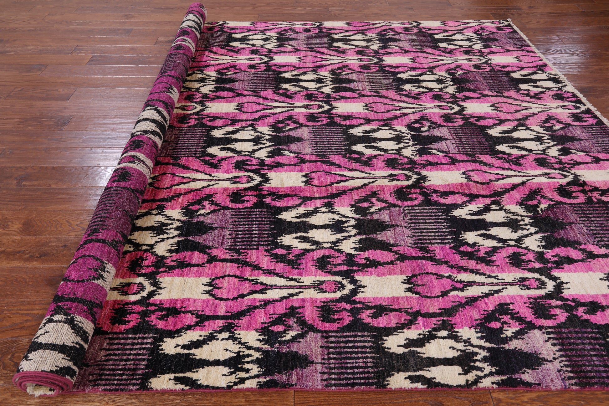Ikat Hand Knotted Wool Area Rug - 8' 0" X 10' 1" - Golden Nile
