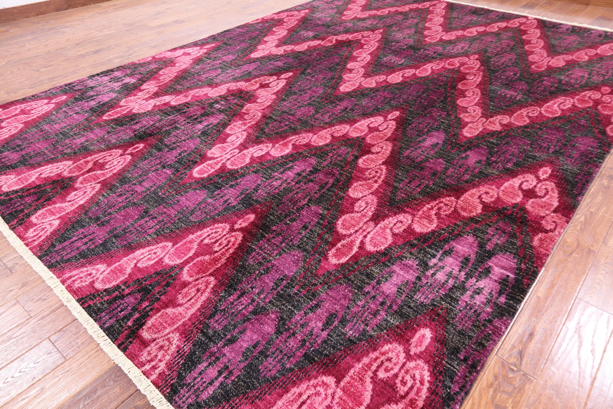 Ikat Hand Knotted Wool Rug - 9' 10" X 14' 1" - Golden Nile