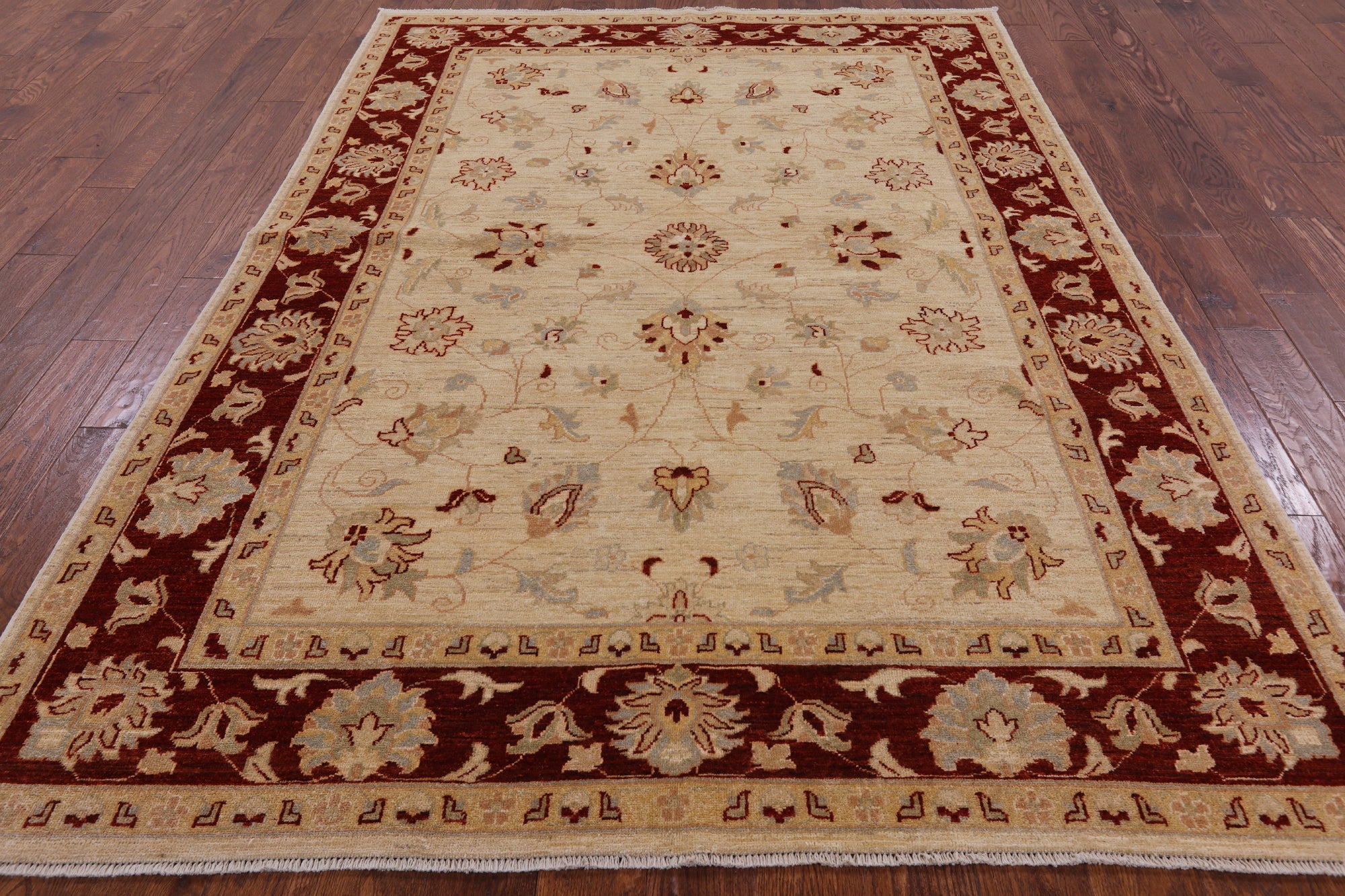 Ivory Chobi Peshawar Handmade Wool Rug - 6' 3" X 8' 10" - Golden Nile