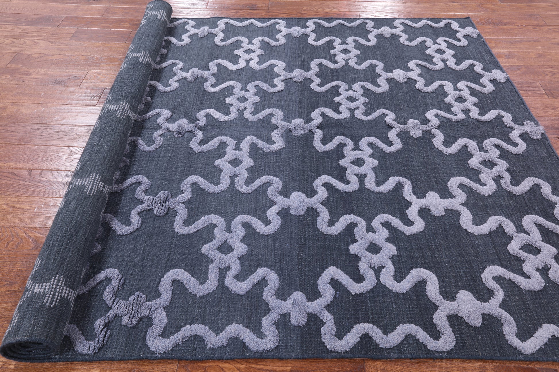 Moroccan Flat Weave Wool & Silk Rug - 6' 1" X 9' 1" - Golden Nile