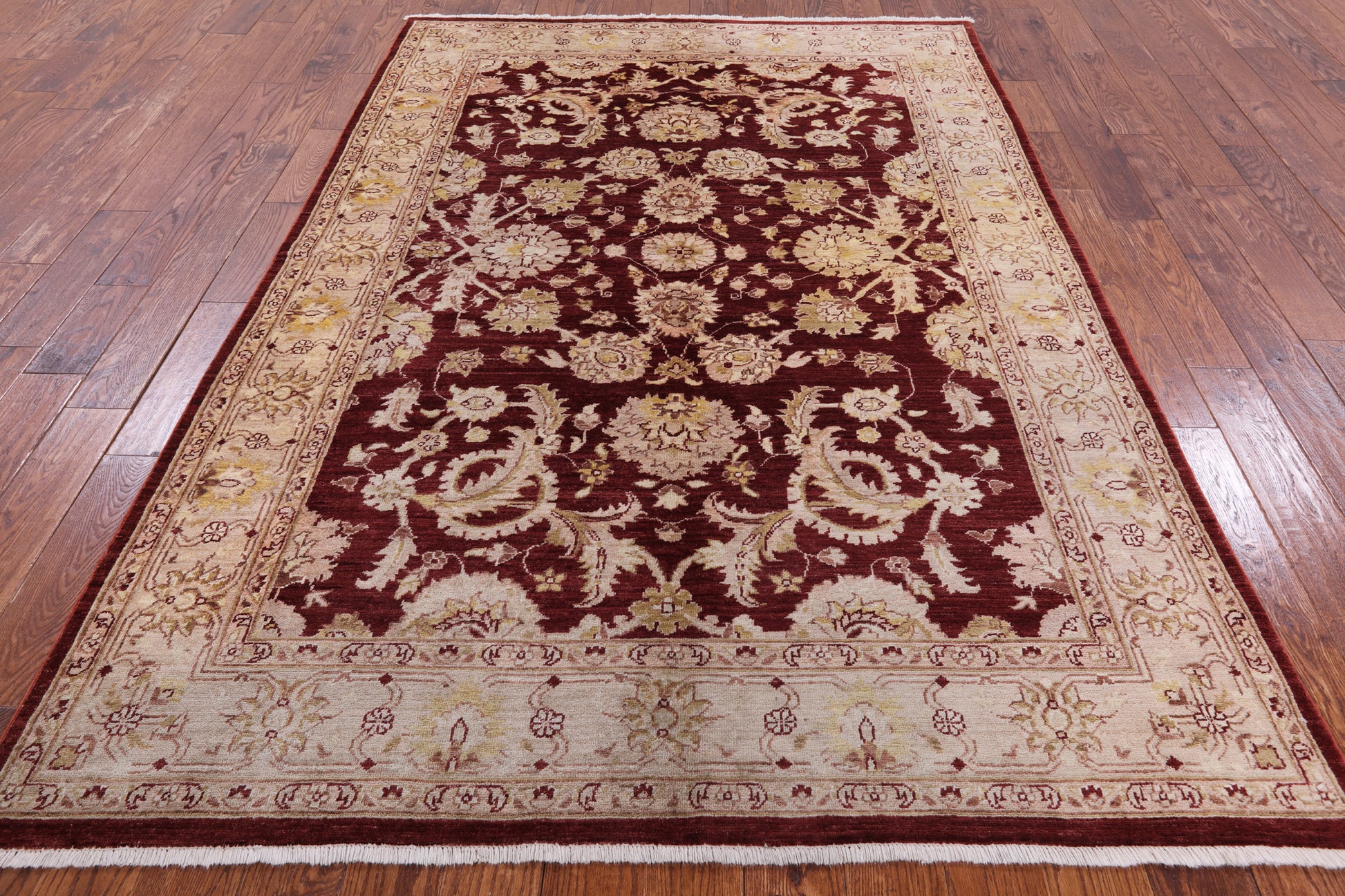 Red Peshawar Handmade Wool Rug - 6' 0" X 8' 10" - Golden Nile