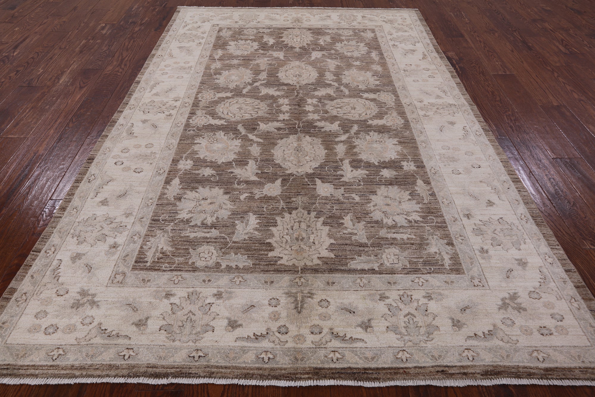 Peshawar Hand Knotted Wool Rug - 5' 10" X 8' 8" - Golden Nile