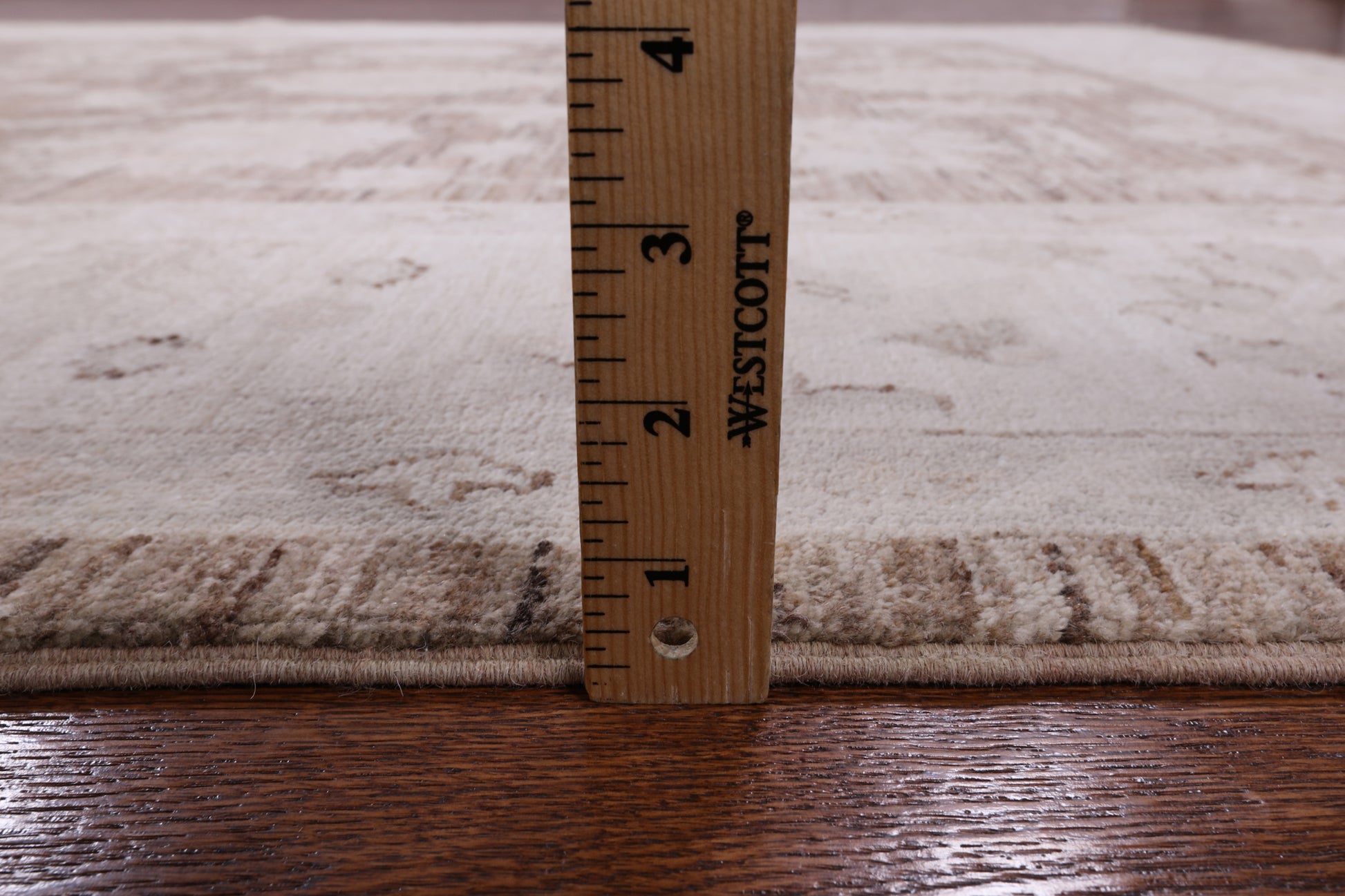 Peshawar Hand Knotted Wool Rug - 5' 10" X 8' 8" - Golden Nile