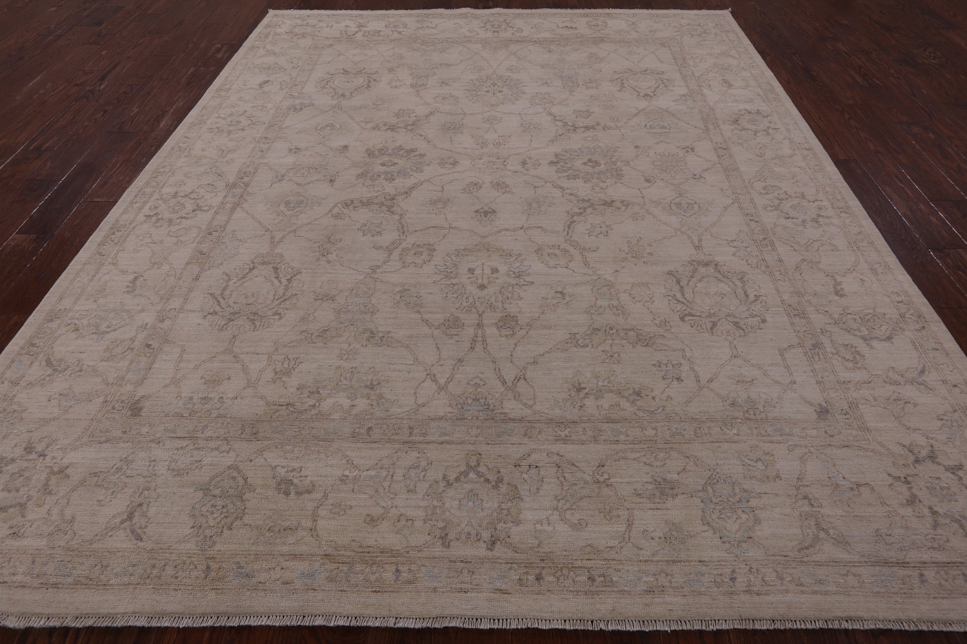 Ivory Peshawar Hand Knotted Wool Rug - 8' 0" X 9' 9" - Golden Nile