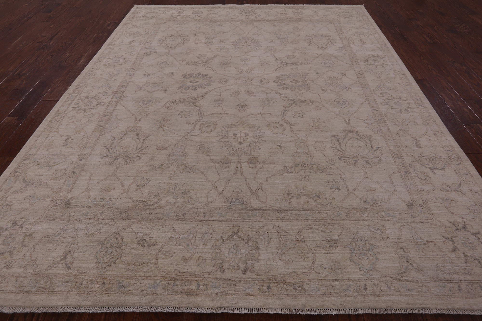 Ivory Peshawar Hand Knotted Wool Rug - 8' 0" X 9' 9" - Golden Nile