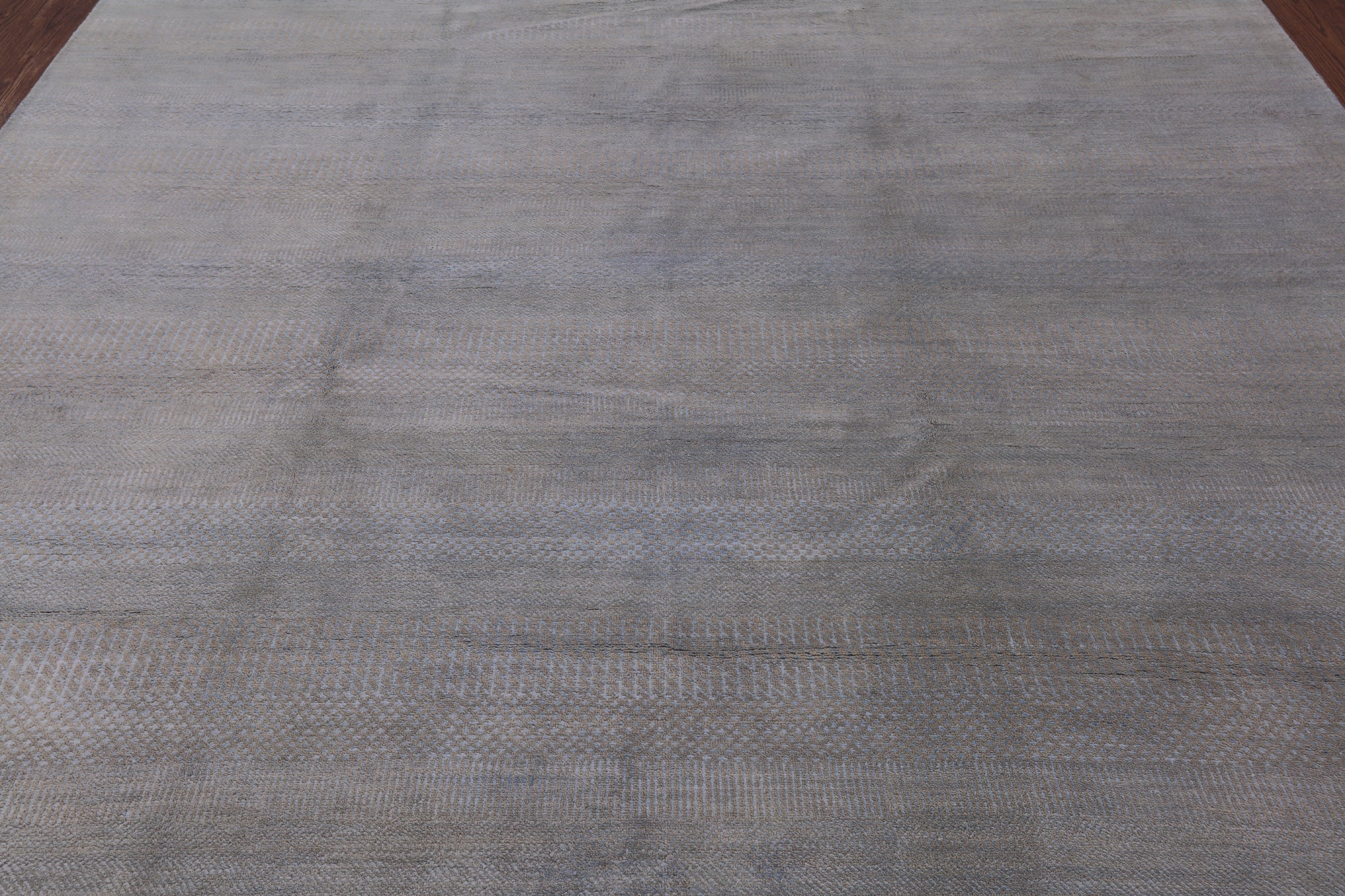 Grey Savannah Grass Handmade Wool & Silk Rug - 8' 2" X 10' 1" - Golden Nile