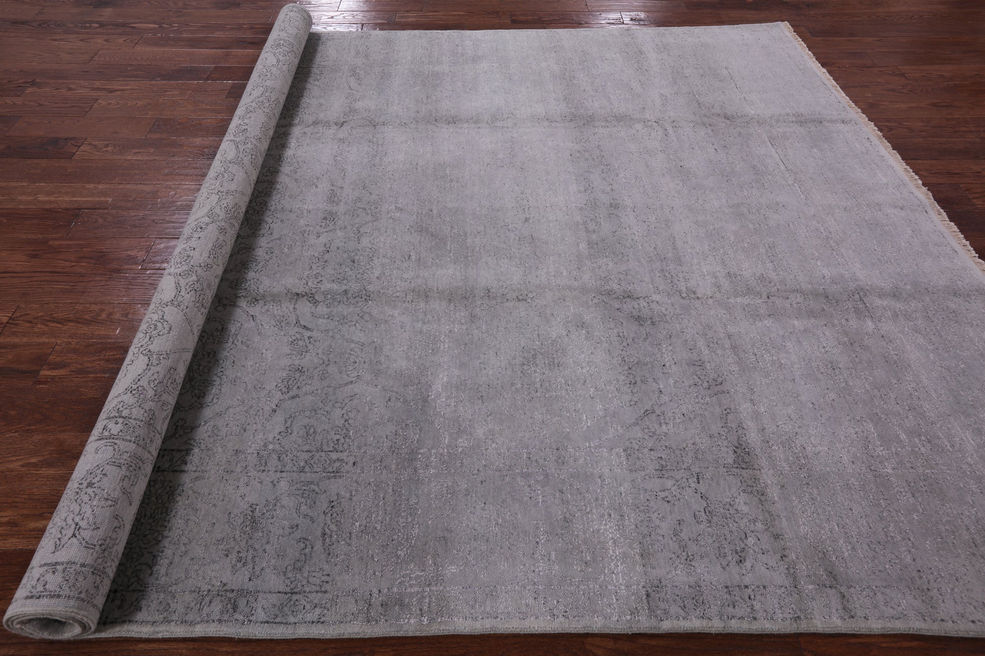 Grey Contemporary Handmade Wool & Silk Rug - 7' 10" X 10' 0" - Golden Nile