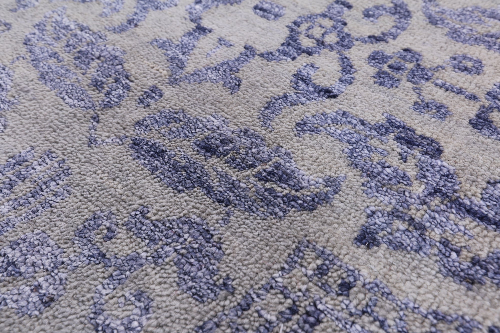 Modern Hand Knotted Wool & Silk Area Rug - 8' 1" X 10' 3" - Golden Nile