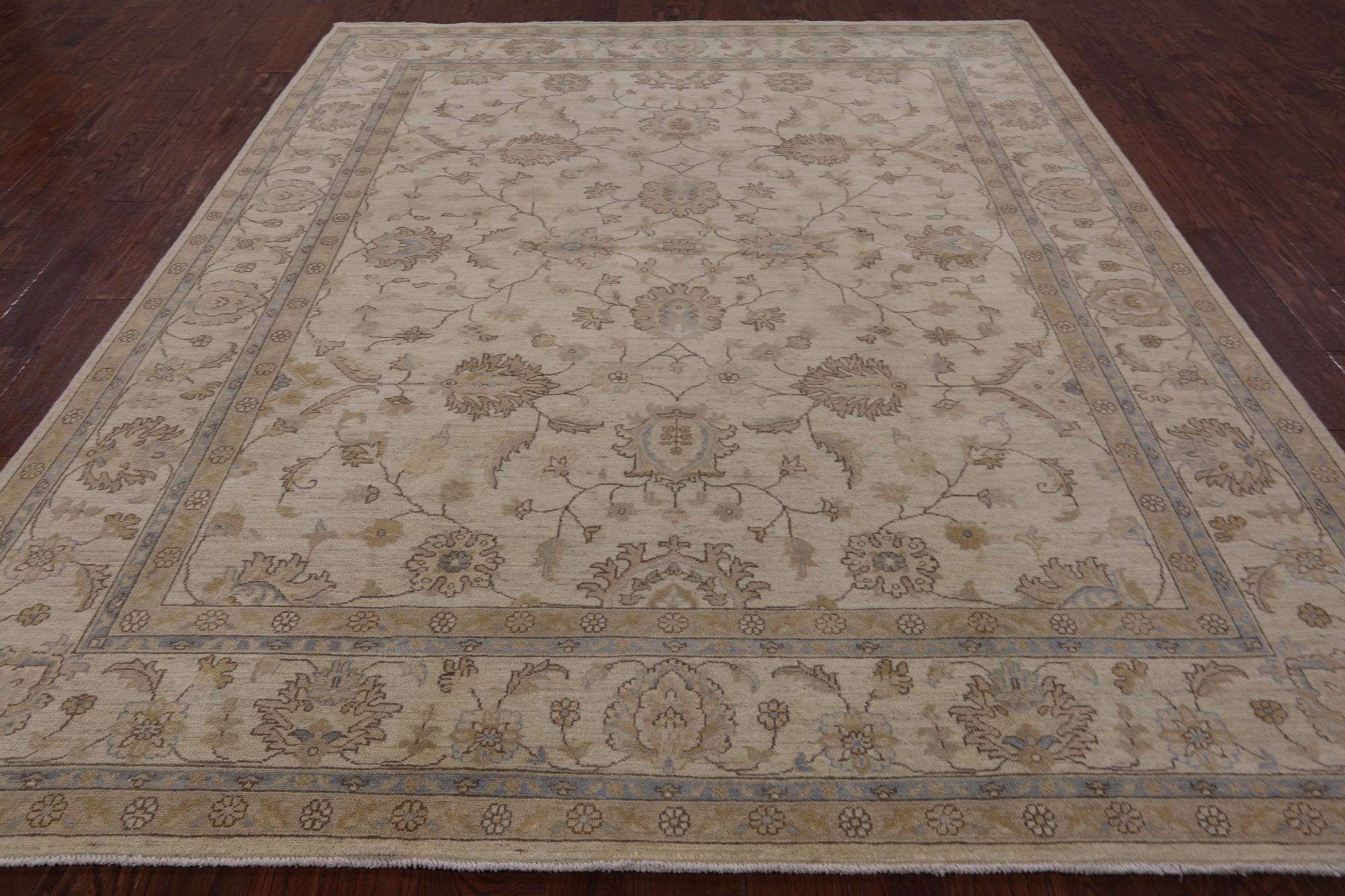 Ivory Peshawar Hand Knotted Rug - 8' 1" X 9' 10" - Golden Nile
