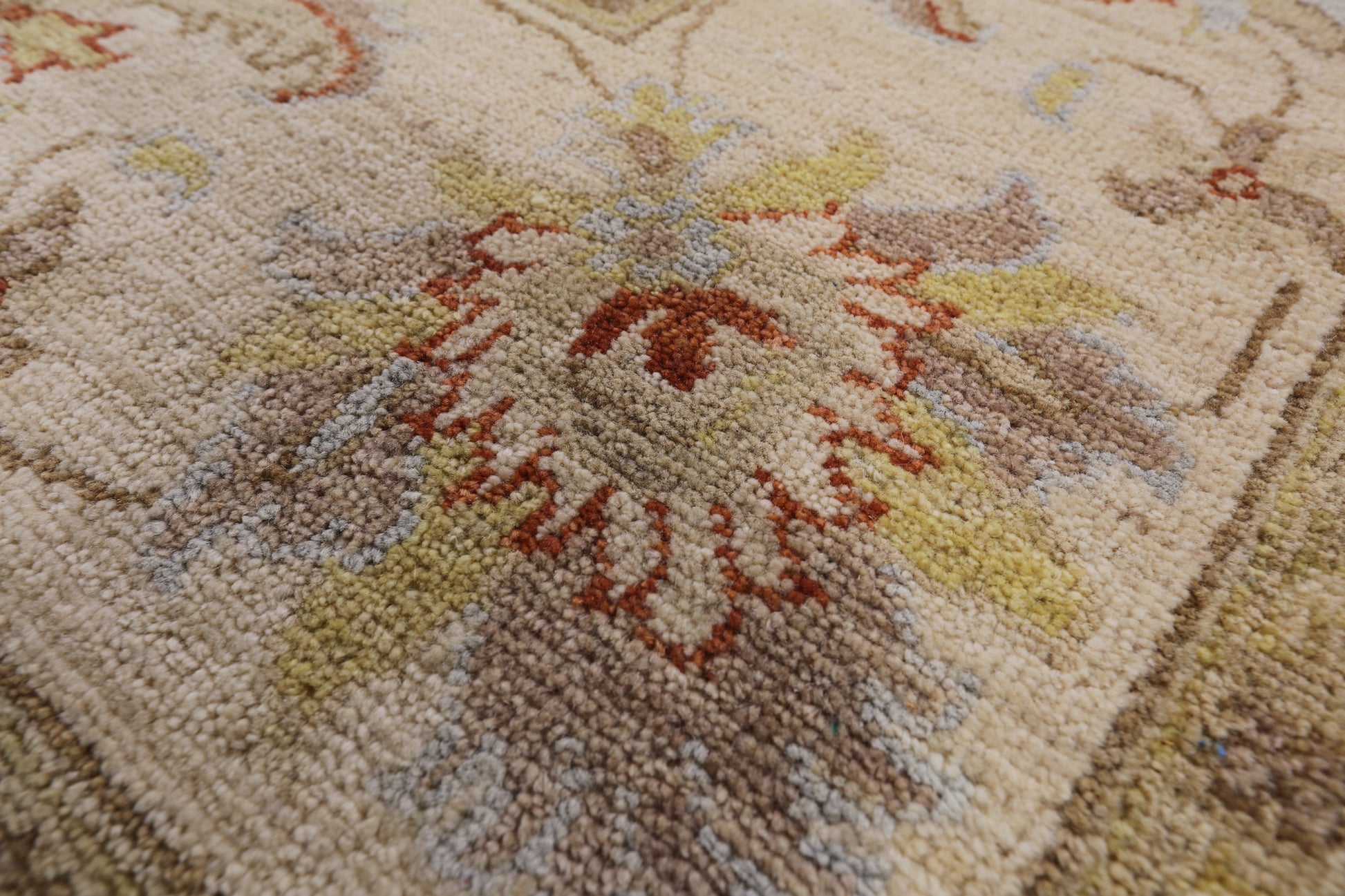 Brown Peshawar Handmade Wool Rug - 8' 0" X 9' 9" - Golden Nile