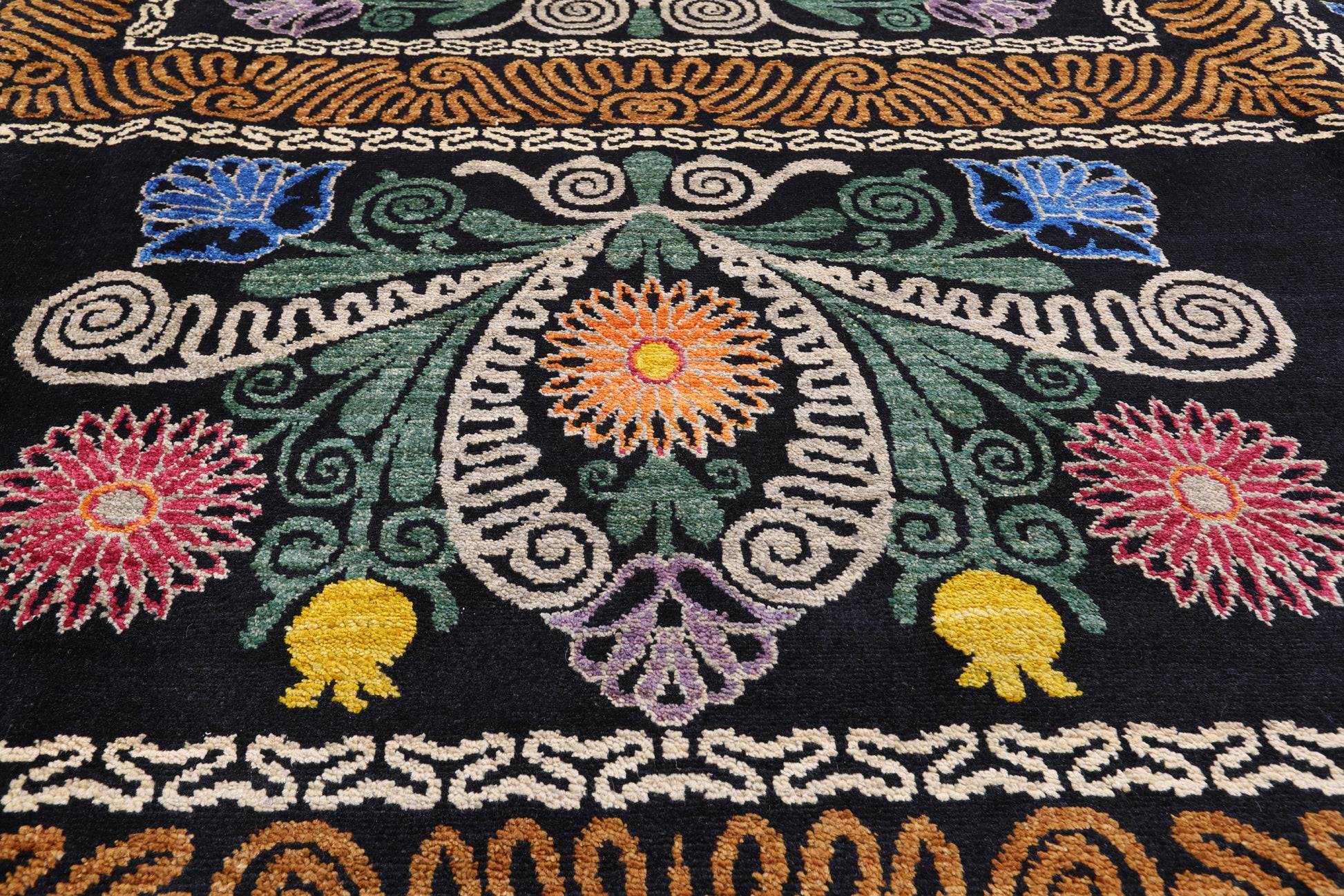 Black William Morris Hand Knotted Wool Area Rug - 9' 1" X 12' 4" - Golden Nile