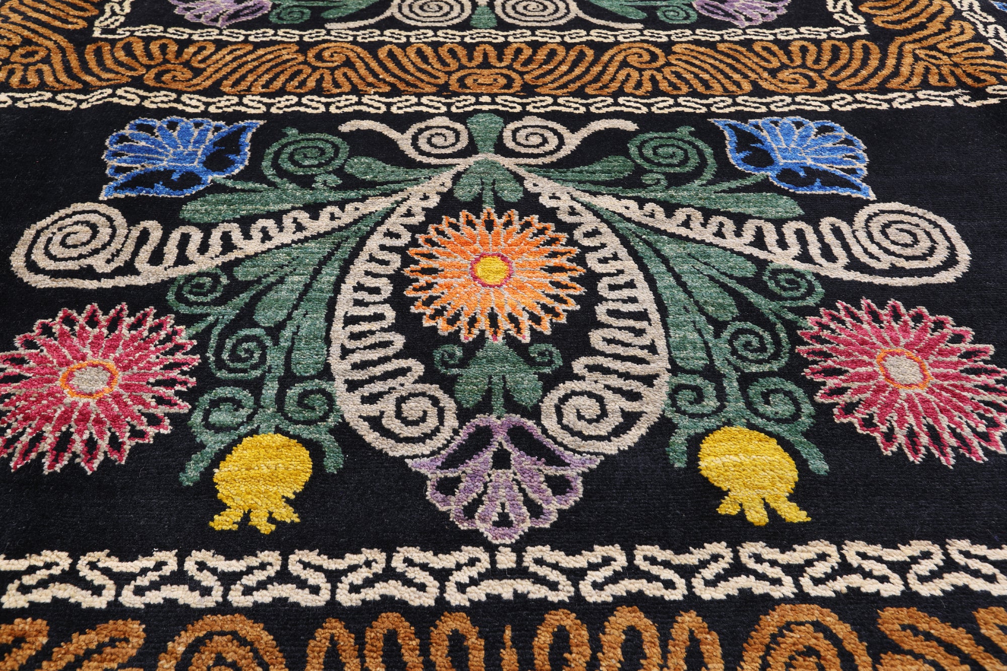 Black William Morris Hand Knotted Wool Area Rug - 9' 1" X 12' 4" - Golden Nile