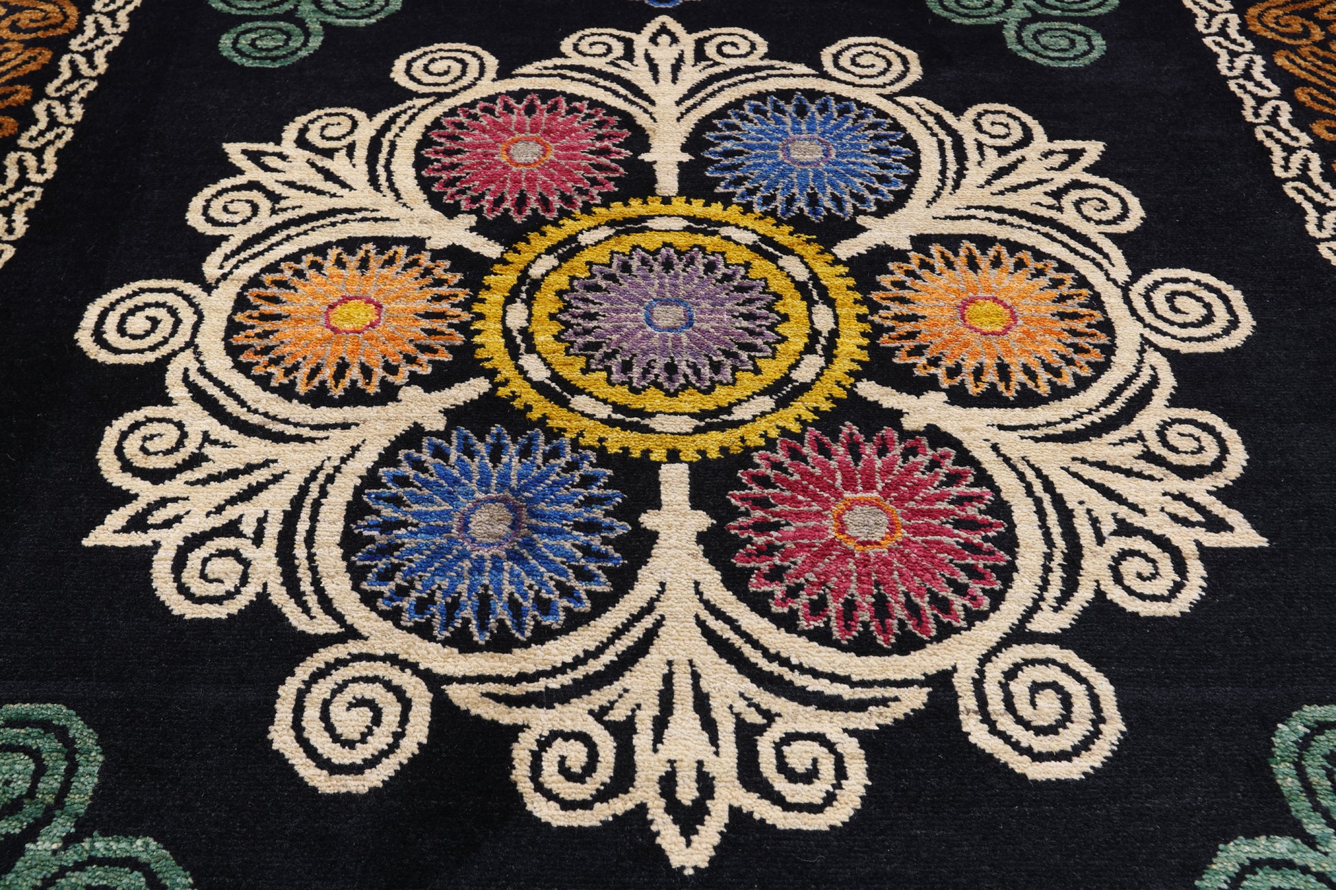 Black William Morris Hand Knotted Wool Area Rug - 9' 1" X 12' 4" - Golden Nile