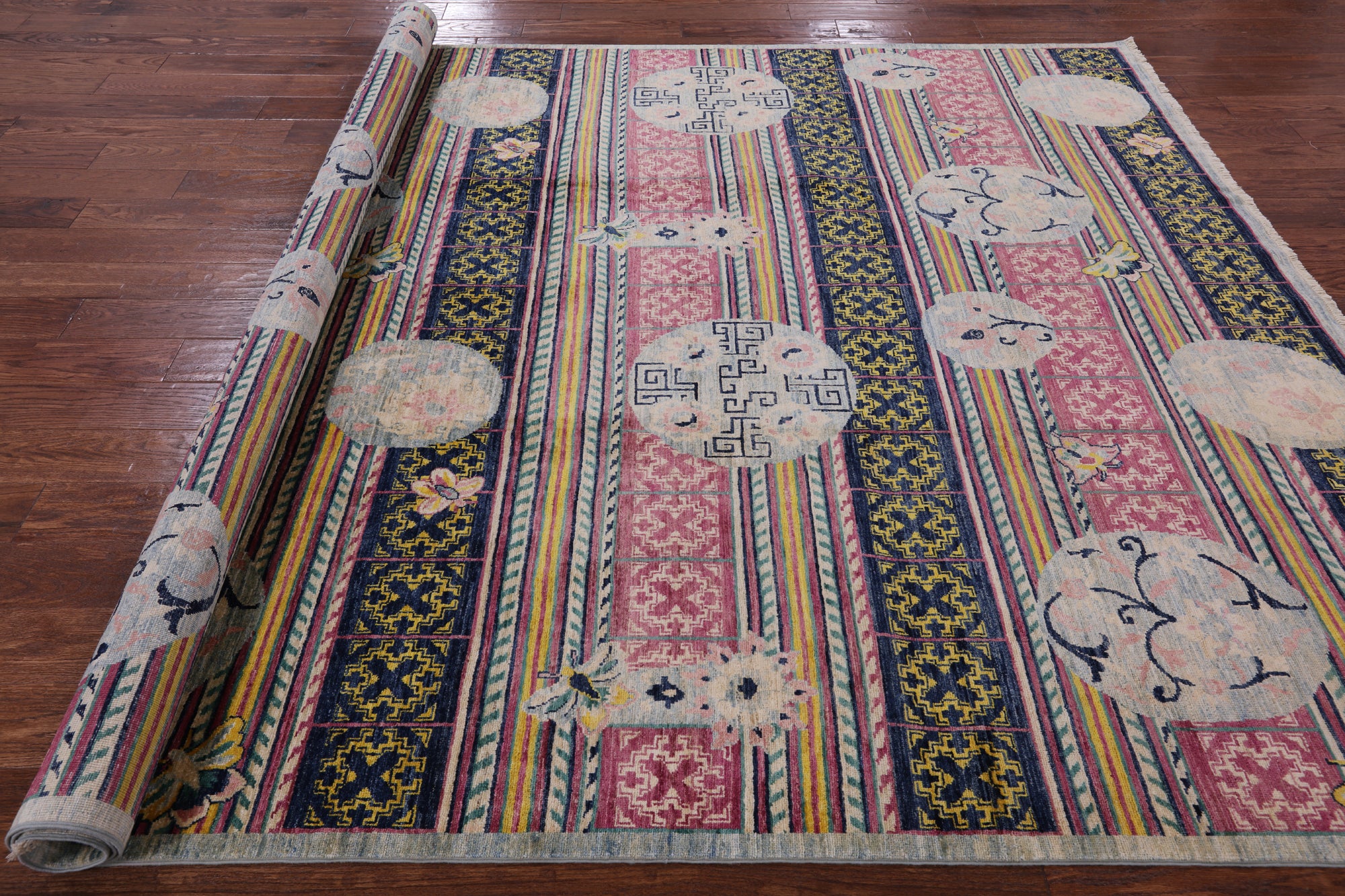William Morris Handmade Wool Rug  - 7' 10" X 10' 7" - Golden Nile