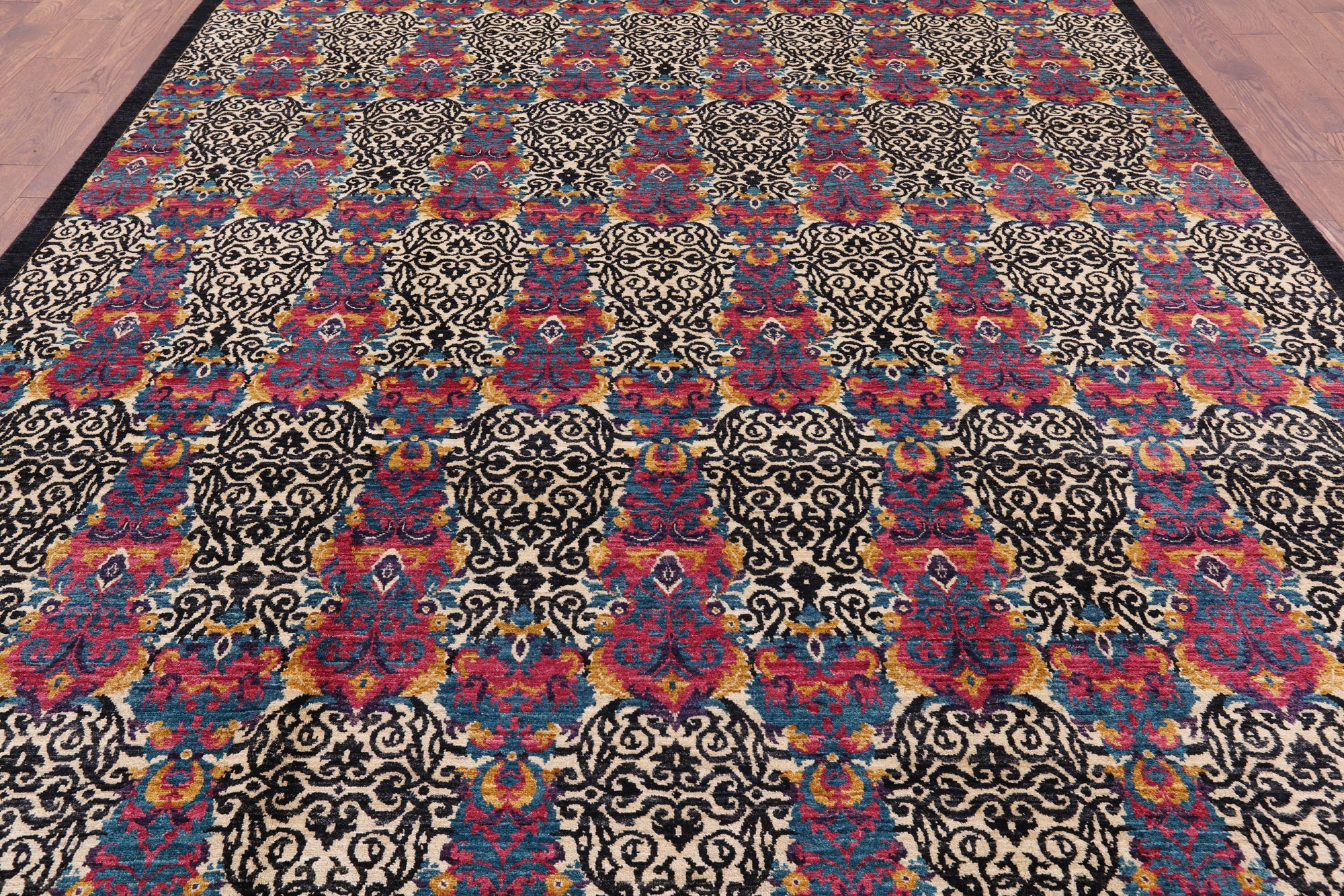 William Morris Handmade Wool Area Rug - 8' 10" X 11' 10" - Golden Nile