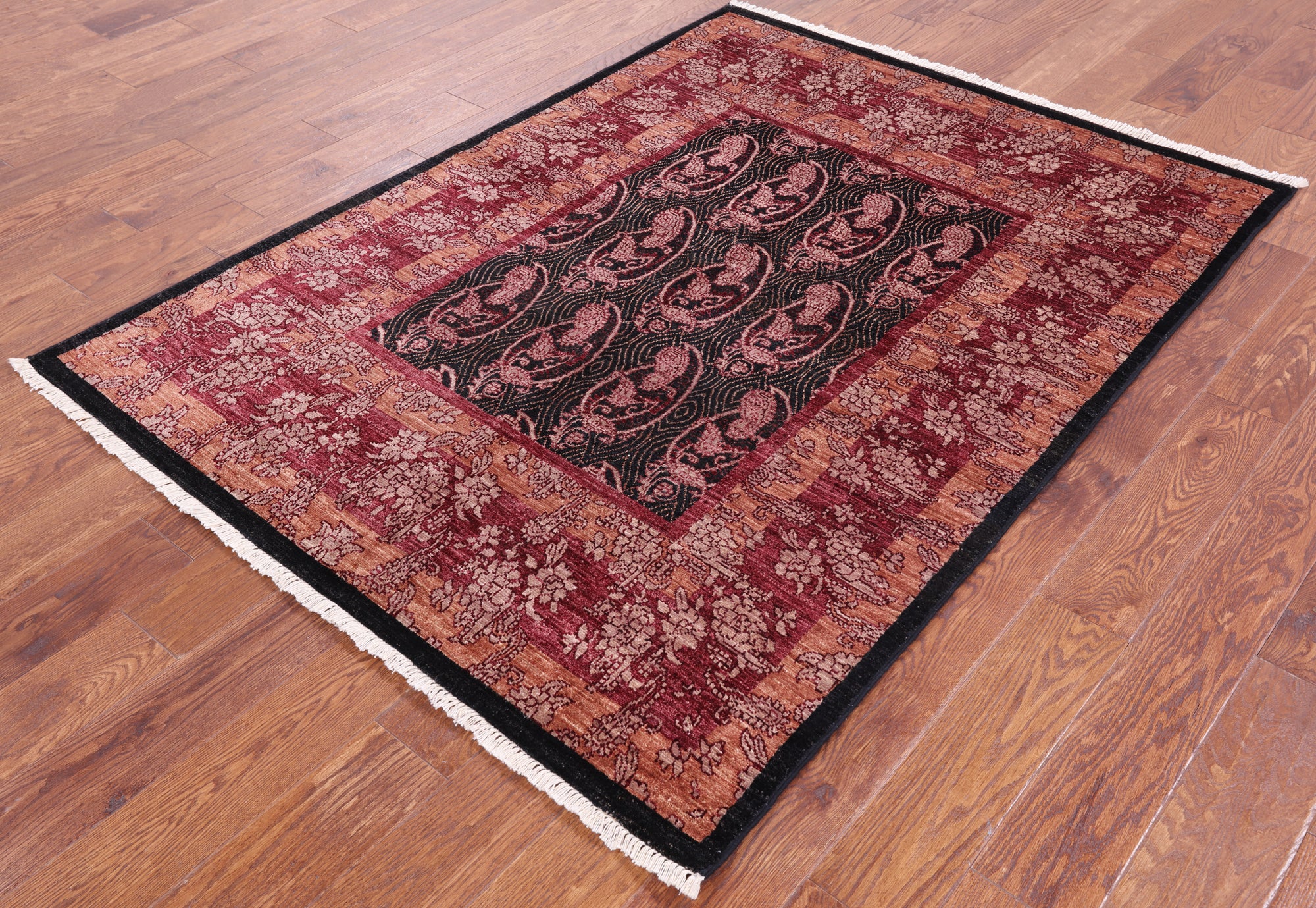 William Morris Handmade Wool Rug - 4' 7" X 6' 2" - Golden Nile