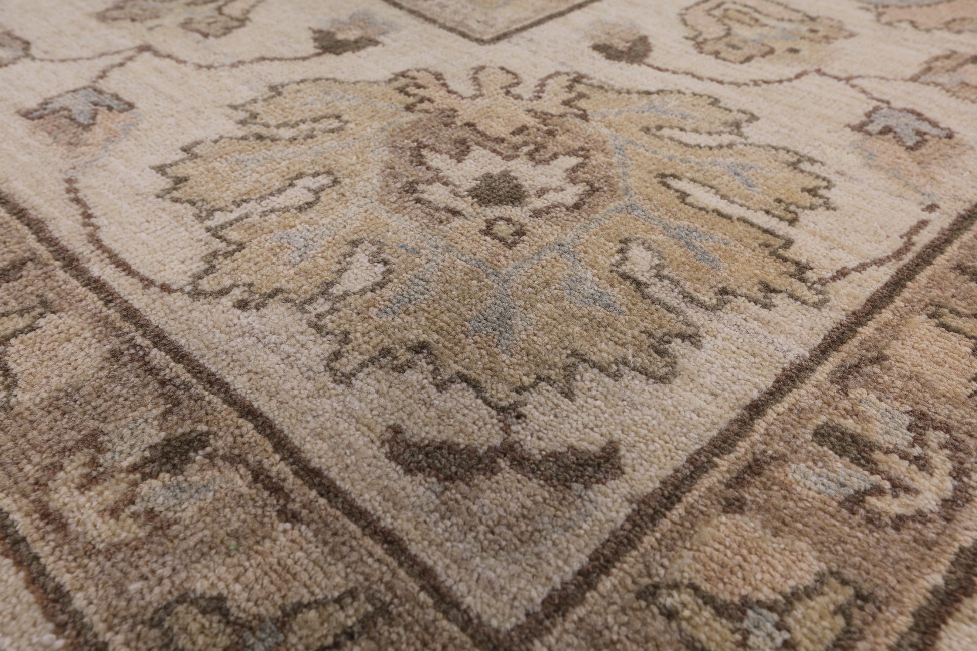Ivory Turkish Oushak Handmade Wool Area Rug - 8' 3" X 9' 10" - Golden Nile