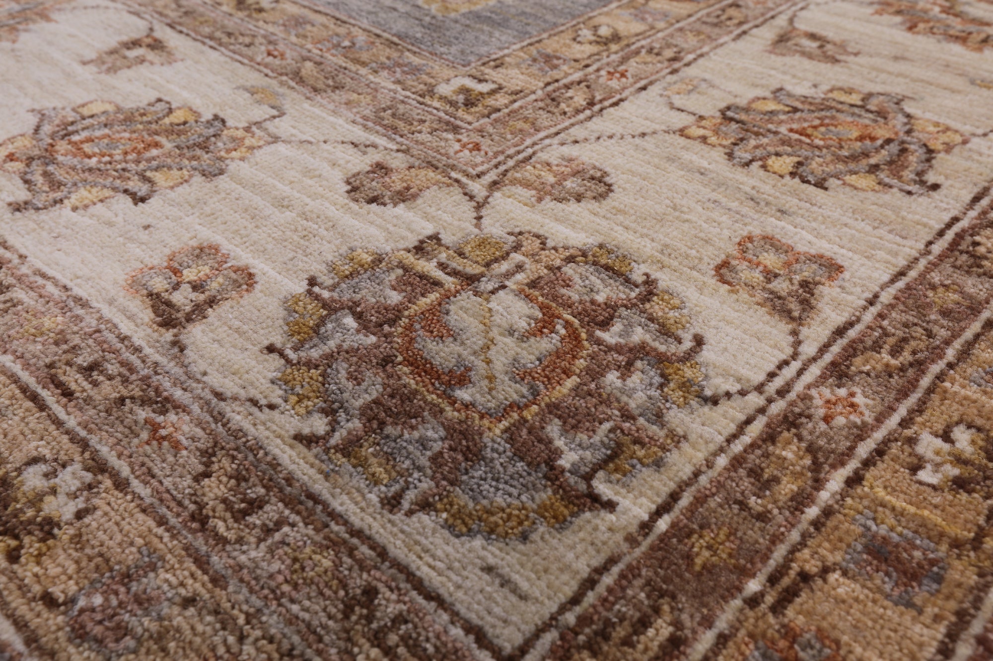 Persian Hand Knotted Wool Area Rug - 8' 3" X 10' 3" - Golden Nile