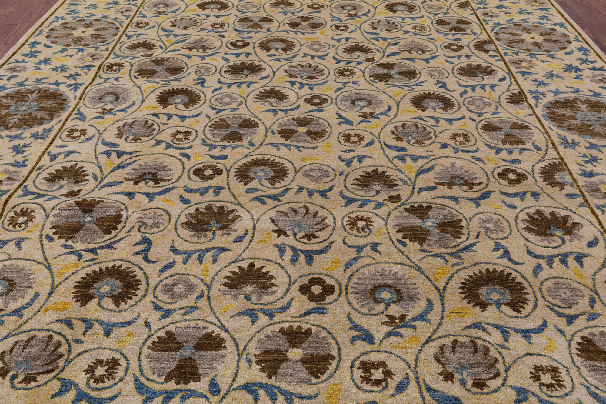 Ivory William Morris Handmade Wool Rug - 9' 3" X 11' 9" - Golden Nile