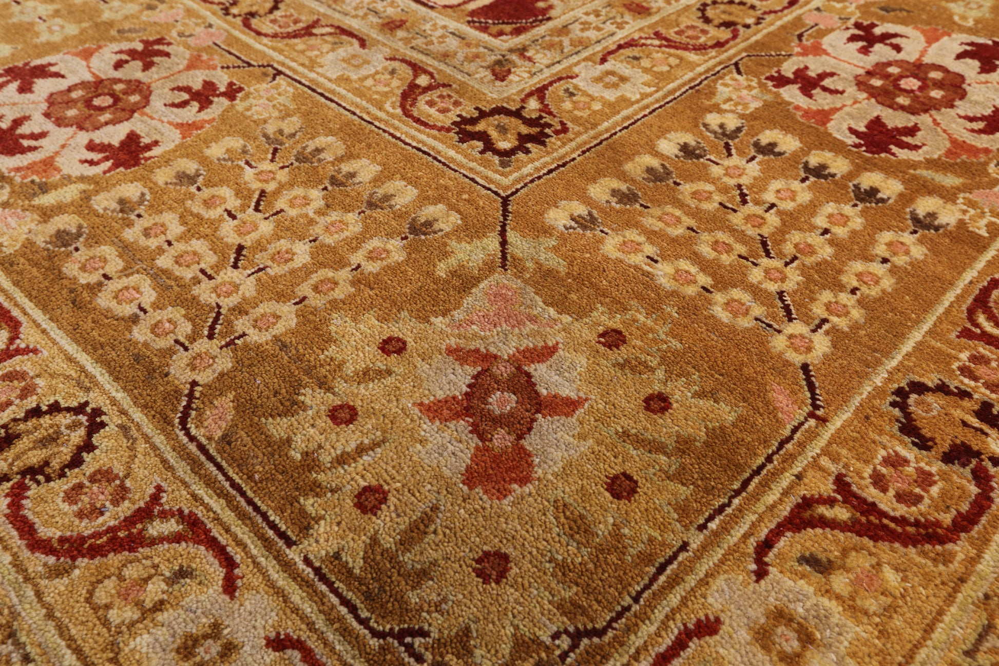 Red Peshawar Handmade Wool Area Rug - 9' 1" X 12' 6" - Golden Nile