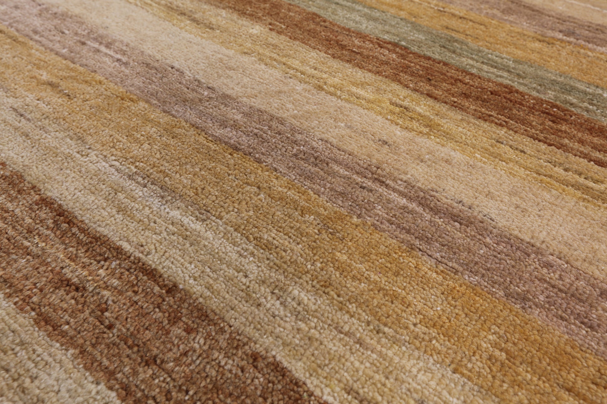 Persian Gabbeh Handmade Area Rug - 5' 7" X 8' 0" - Golden Nile