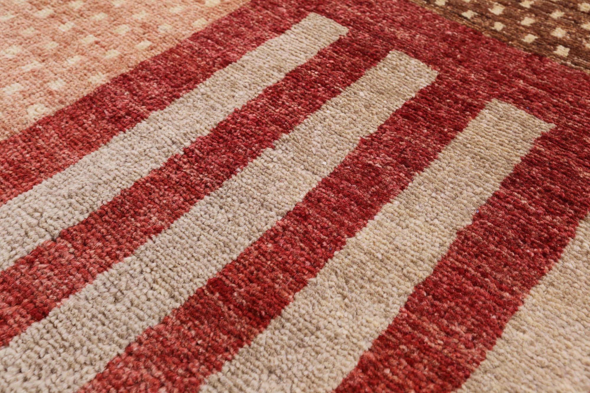 Tribal Gabbeh Handmade Wool Rug - 5' 8" X 8' 7" - Golden Nile