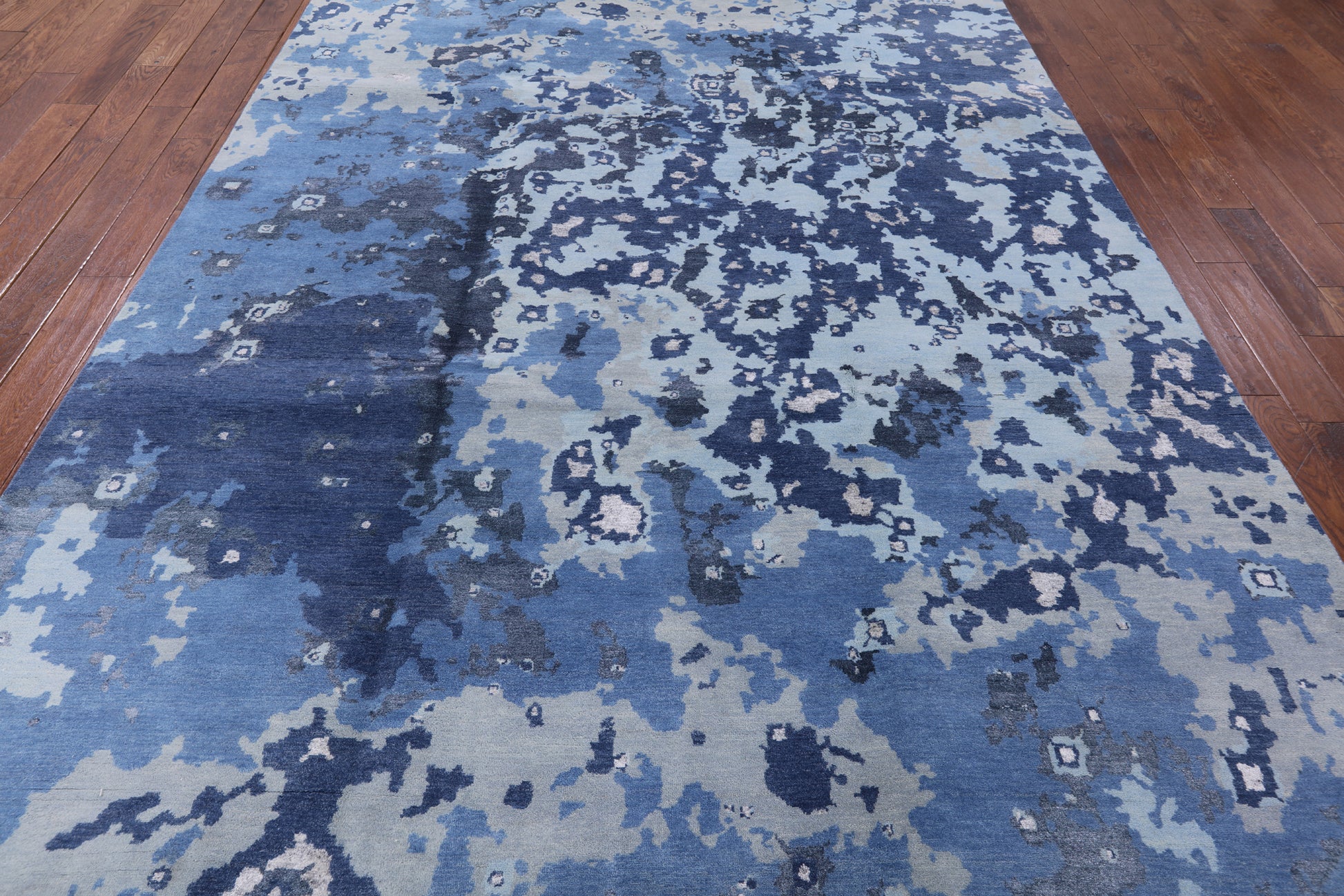 Abstract Hand Knotted Wool & Silk Area Rug - 8' 1" X 10' 2" - Golden Nile