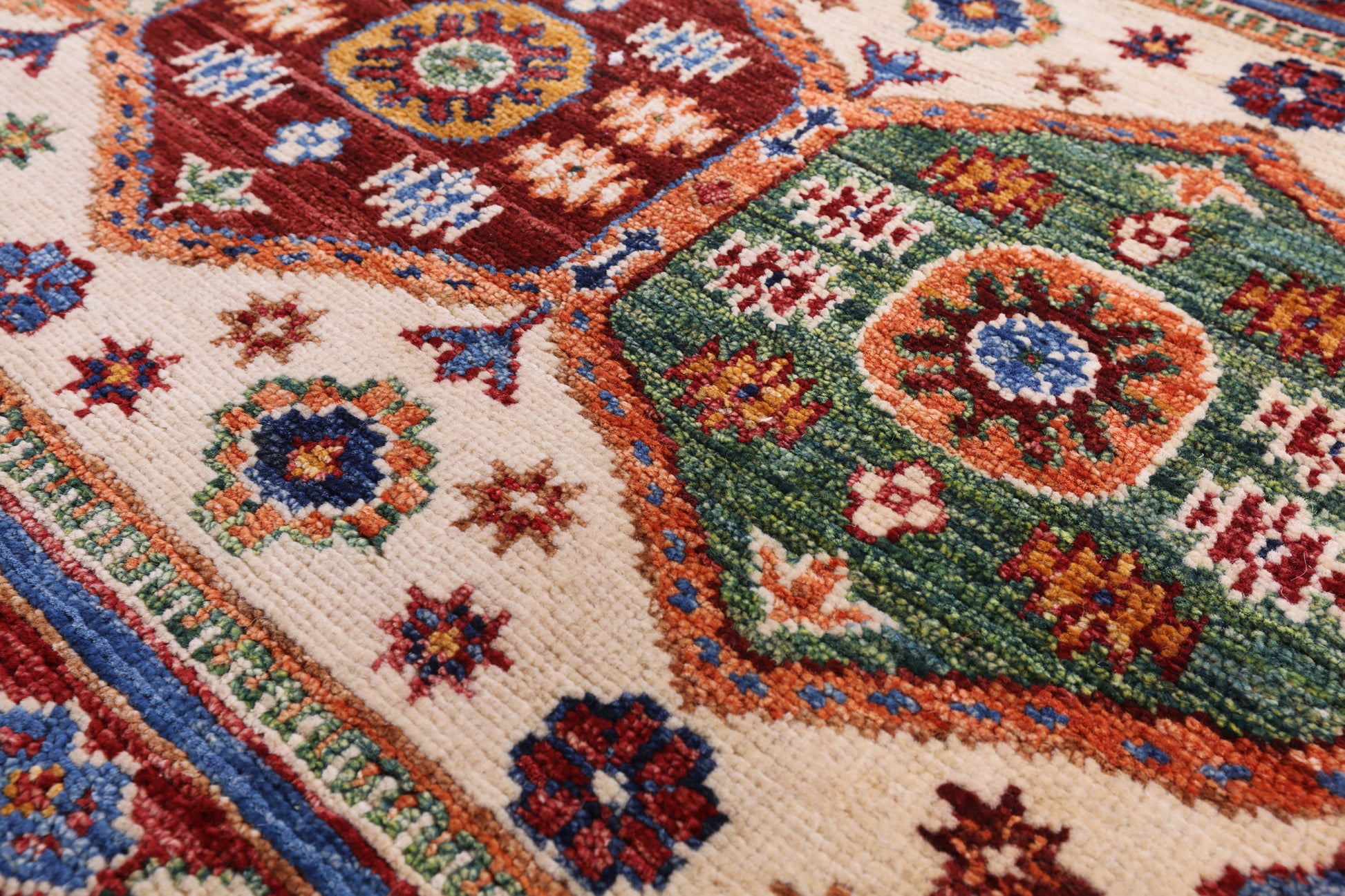 Tribal Khorjin Persian Gabbeh Handmade Area Rug - 5' 8" X 8' 0" - Golden Nile