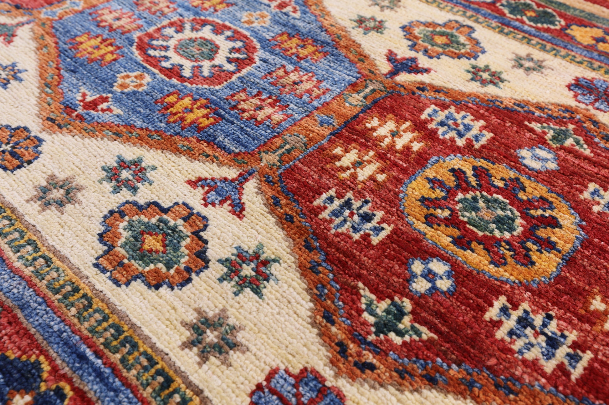 Tribal Khorjin Persian Gabbeh Hand Knotted Area Rug - 4' 1" X 5' 6" - Golden Nile