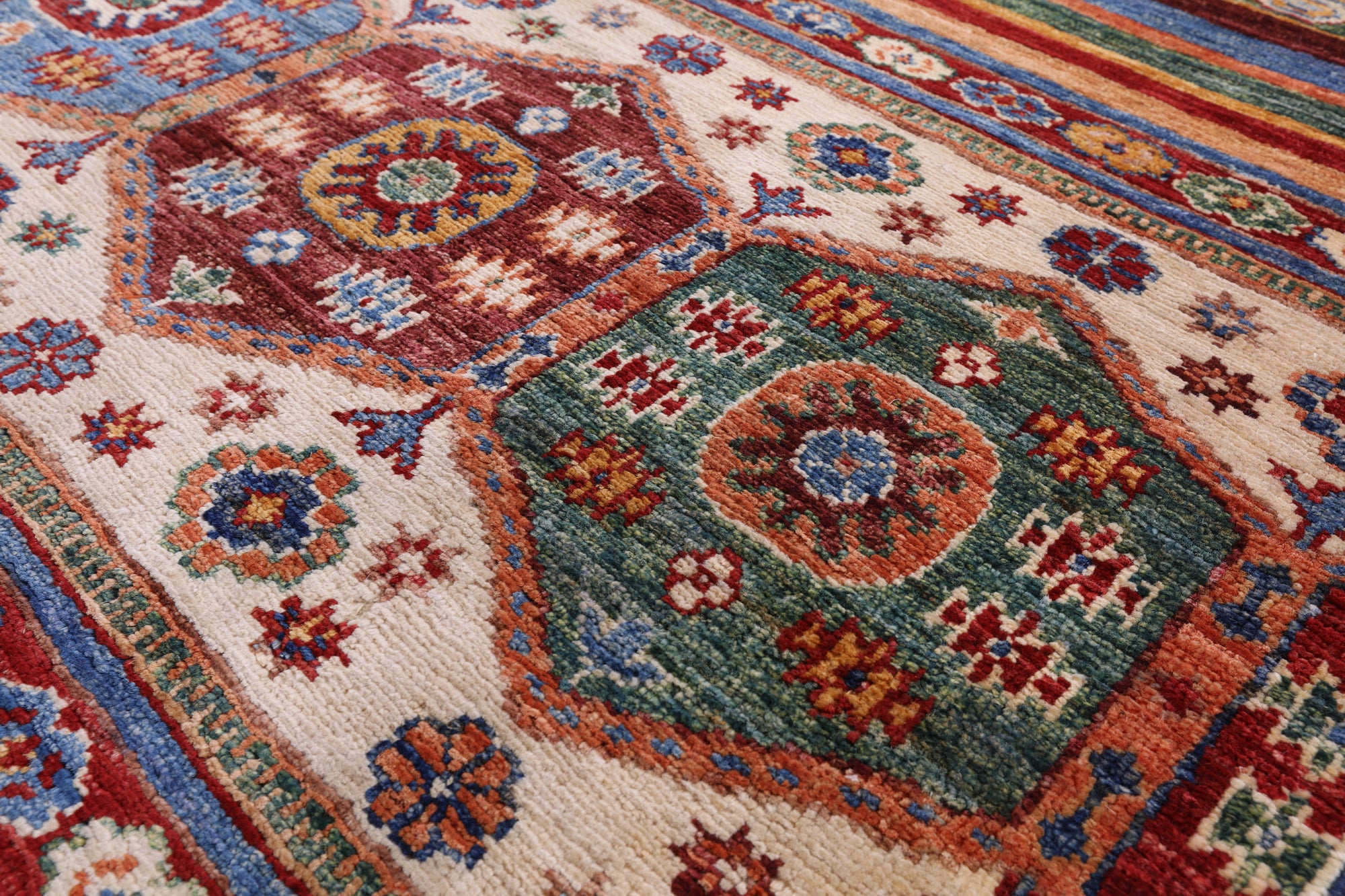Khorjin Persian Gabbeh Handmade Wool Rug - 5' 10" X 8' 0" - Golden Nile