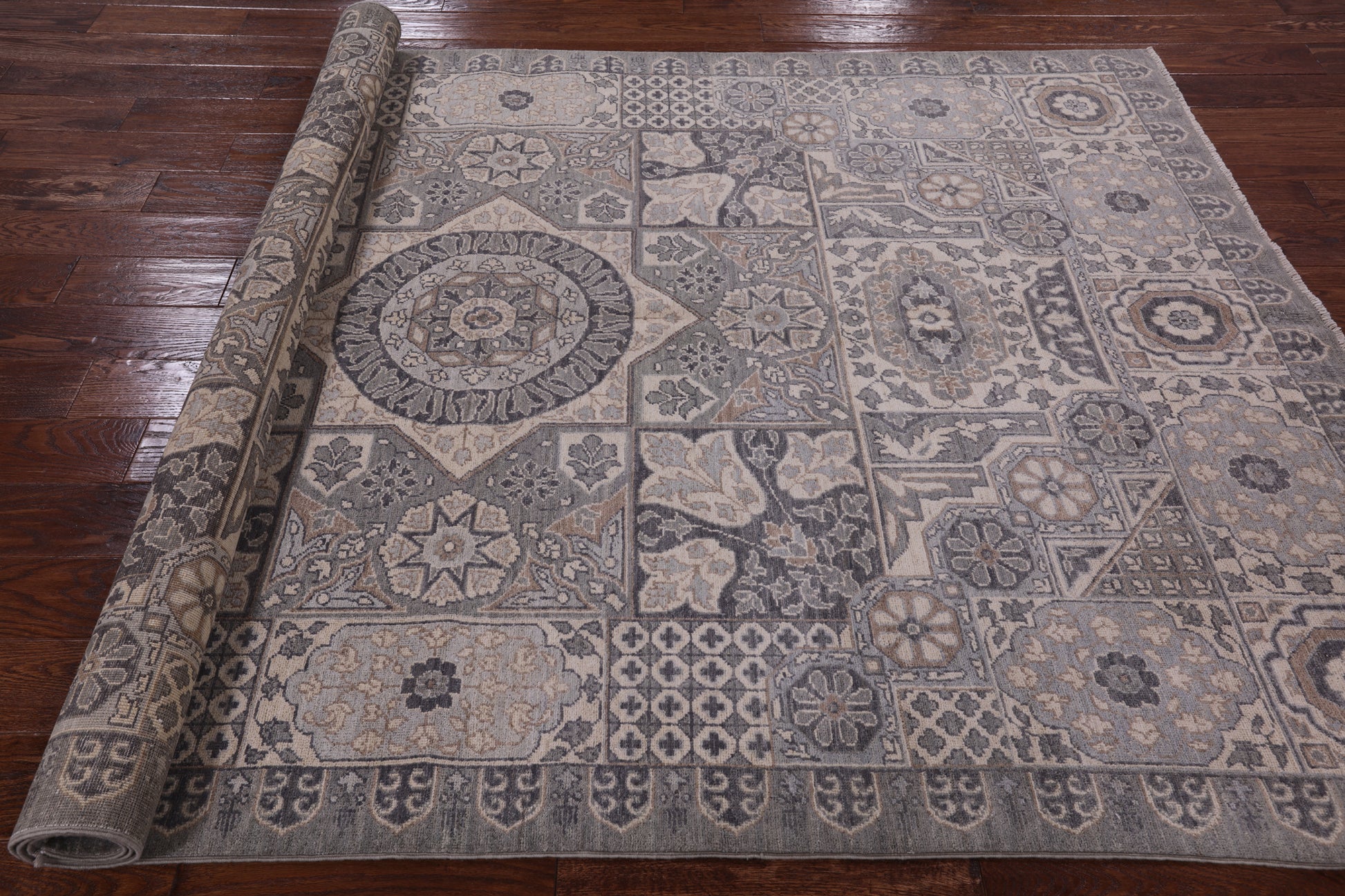 Grey Geometric Persian Mamluk Hand Knotted Wool Rug - 5' 10" X 8' 10" - Golden Nile