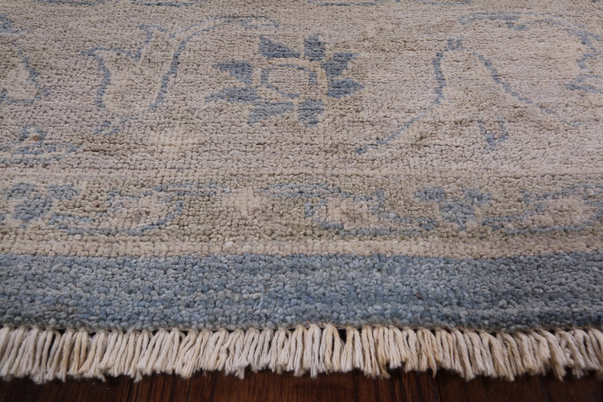 Persian White Wash Hand Knotted Rug - 6' 1" X 9' 2" - Golden Nile