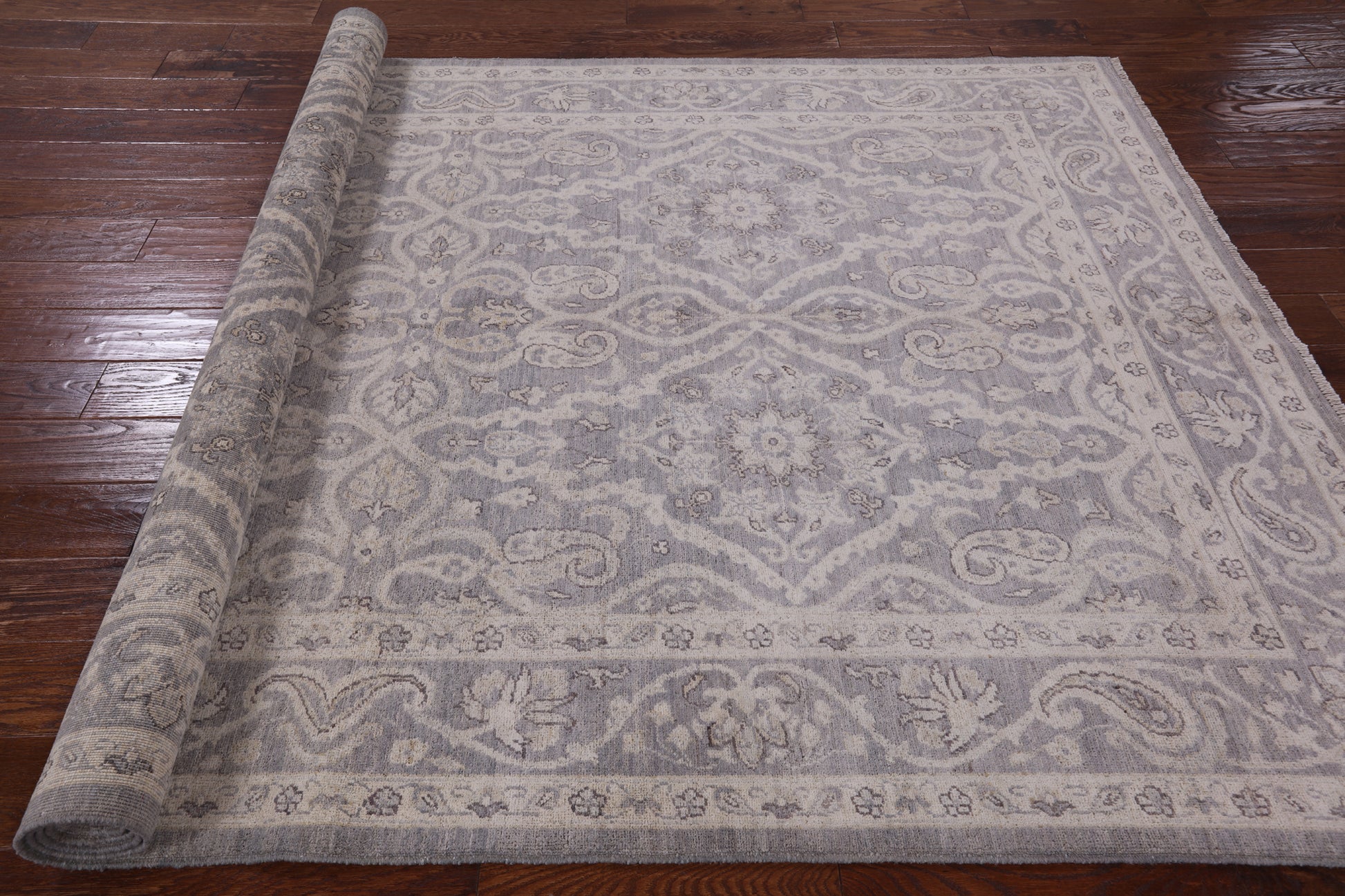 Grey Persian White Wash Wool Area Rug - 5' 10" X 9' 3" - Golden Nile