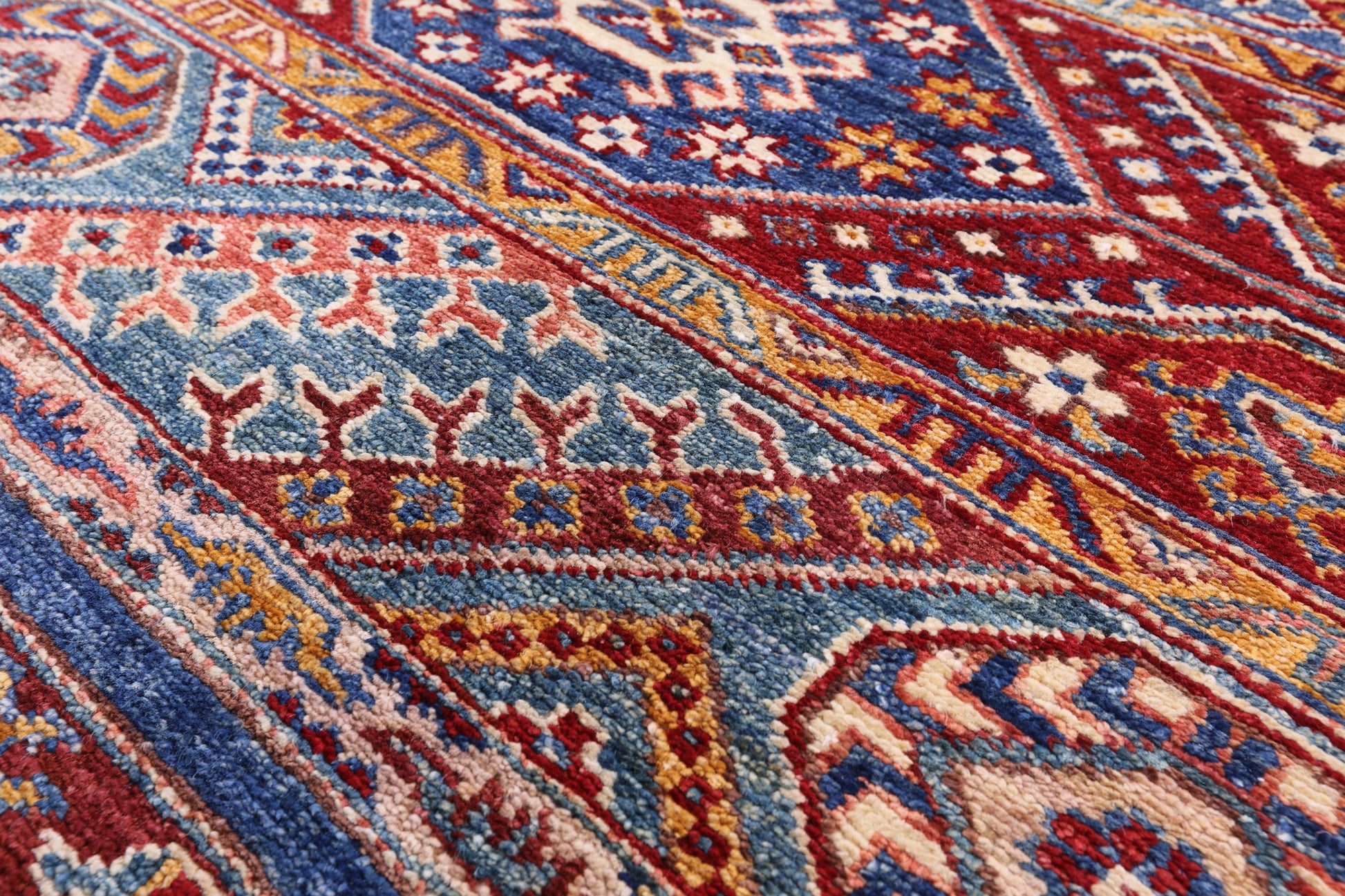 Khorjin Persian Gabbeh Handmade Wool Rug - 6' 11" X 10' 0" - Golden Nile