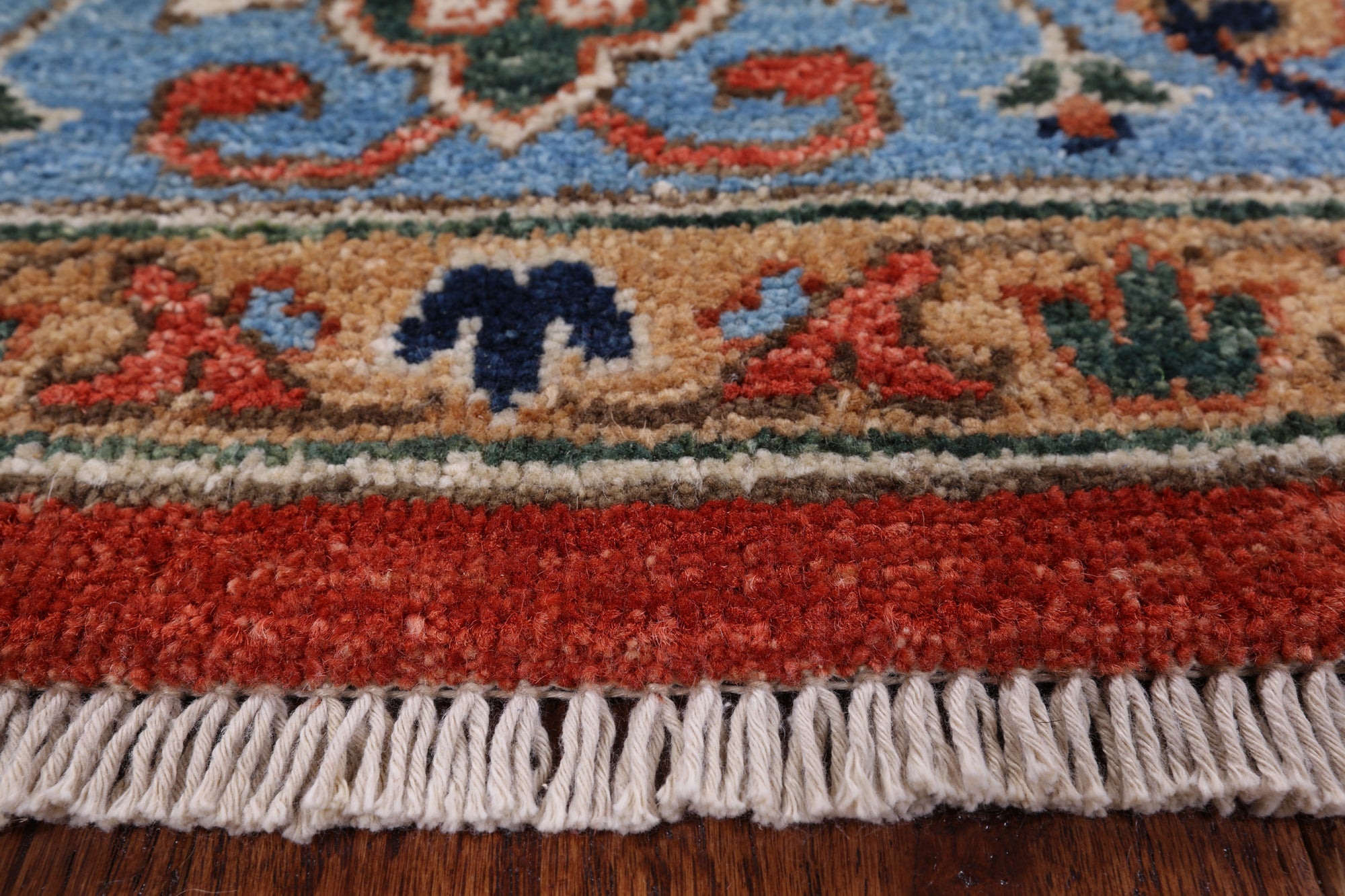 Red Super Fine Serapi Area Rug - 6' 0" X 9' 2" - Golden Nile