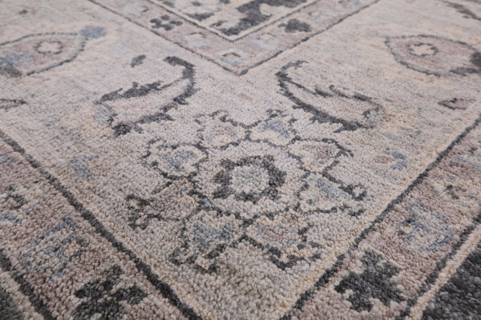 Grey Persian Washed Out Handmade Wool Area Rug - 6' 1" X 8' 11" - Golden Nile