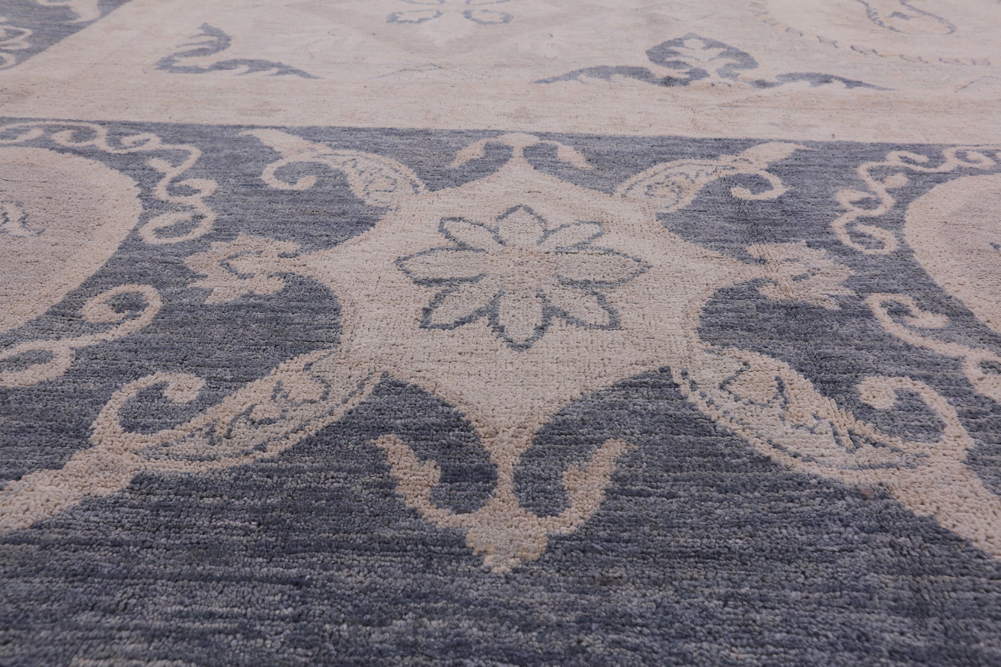 Persian White Wash Area Rug - 12' 4" X 16' 1" - Golden Nile