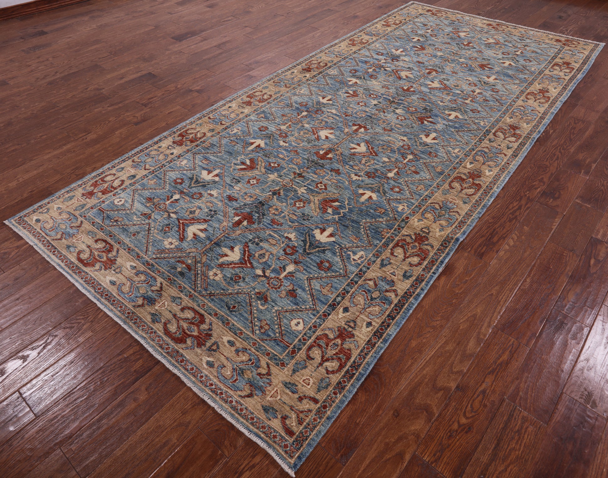 Fine Serapi Hand Knotted Area Rug - 5' 3" X 11' 10" - Golden Nile