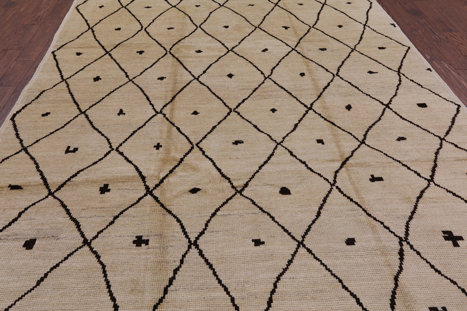 Ivory Tribal Moroccan Hand Knotted Area Rug - 8' 3" X 10' 0" - Golden Nile