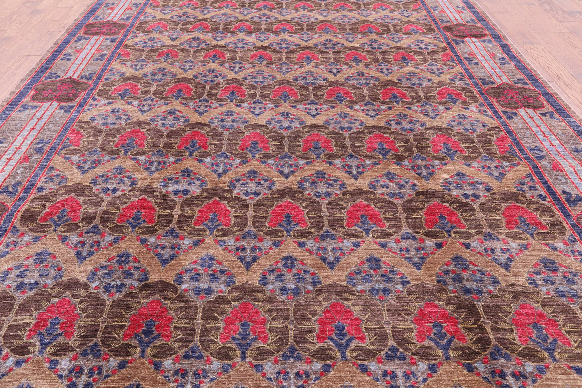 William Morris Handmade Wool Area Rug - 9' 7" X 13' 2" - Golden Nile