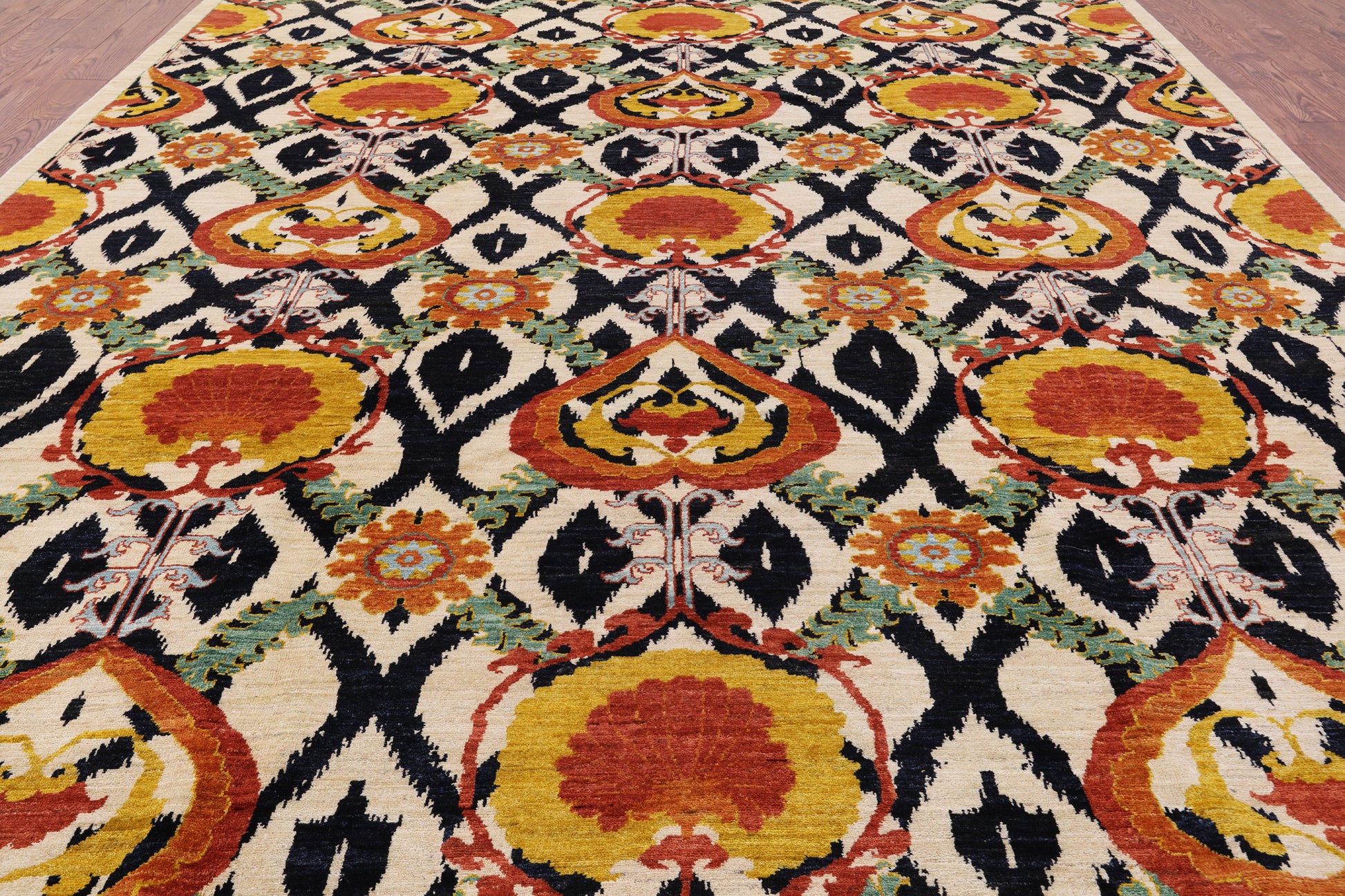 Ivory William Morris Hand Knotted Wool Area Rug - 9' 10" X 13' 3" - Golden Nile