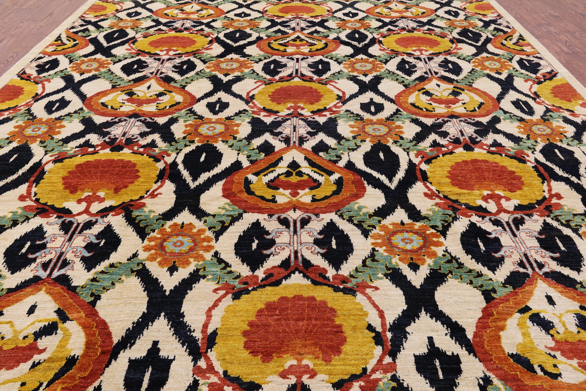Ivory William Morris Hand Knotted Wool Area Rug - 9' 10" X 13' 3" - Golden Nile