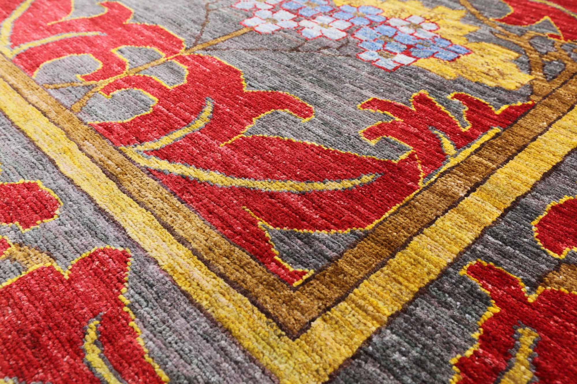 Grey William Morris Handmade Wool Area Rug - 6' 0" X 8' 8" - Golden Nile
