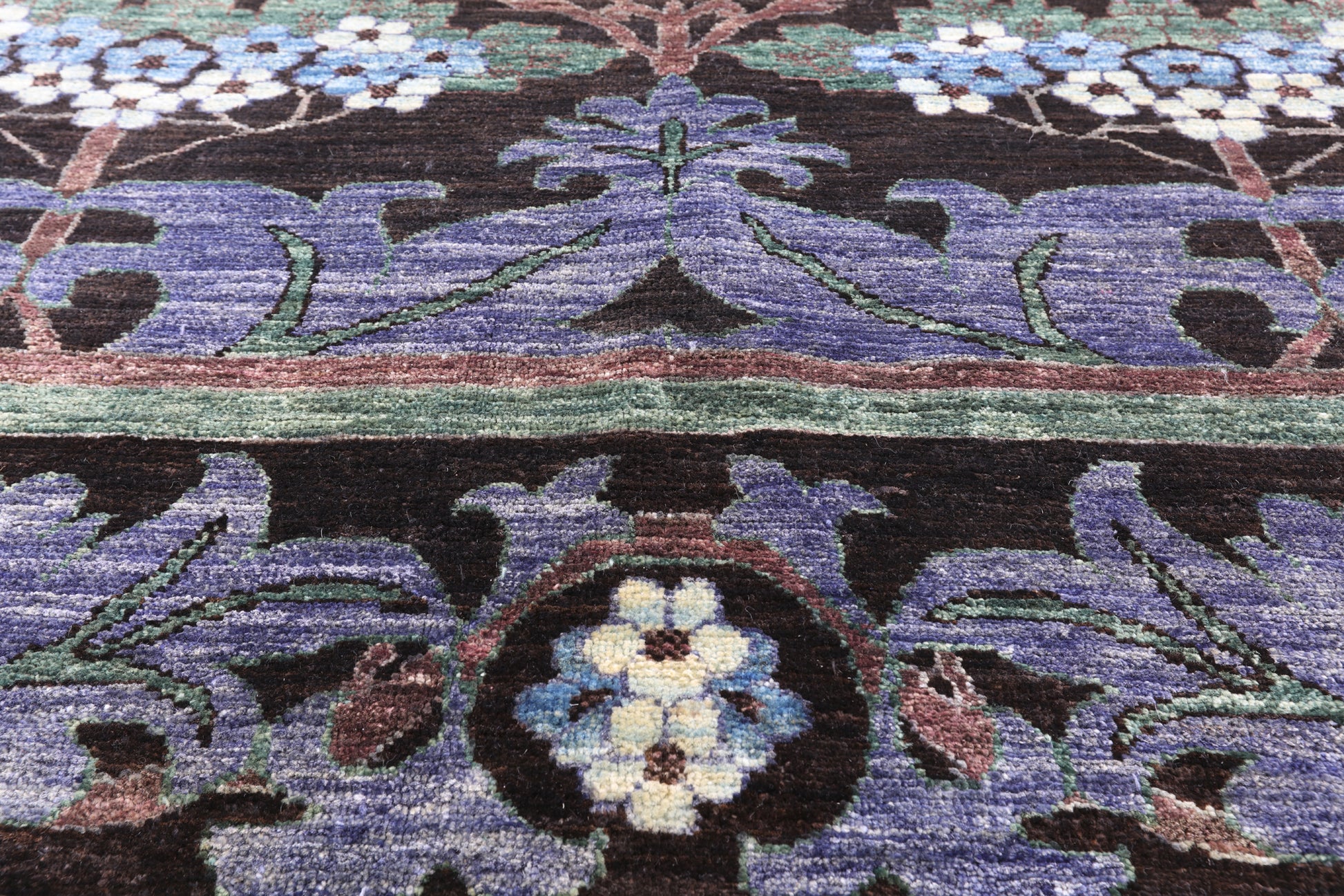 Black William Morris Handmade Wool Area Rug - 6' 4" X 8' 10" - Golden Nile