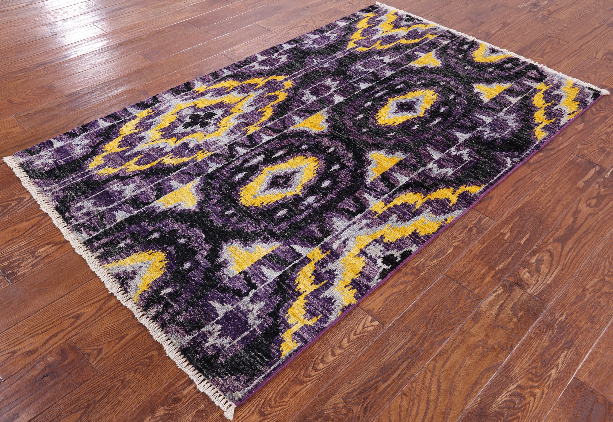 Ikat Hand Knotted Wool Area Rug - 4' 0" X 6' 4" - Golden Nile