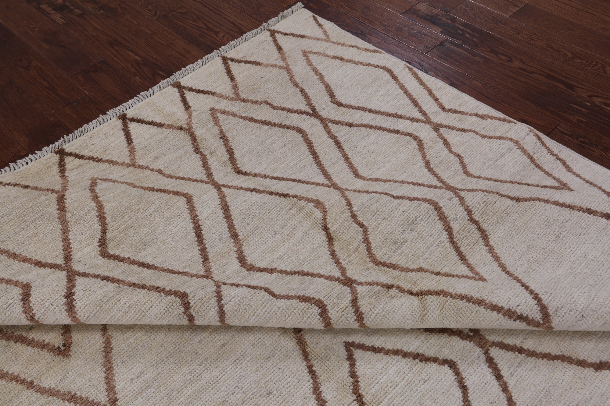 Ivory Tribal Moroccan Hand Knotted Wool Area Rug - 7' 6" X 9' 10" - Golden Nile
