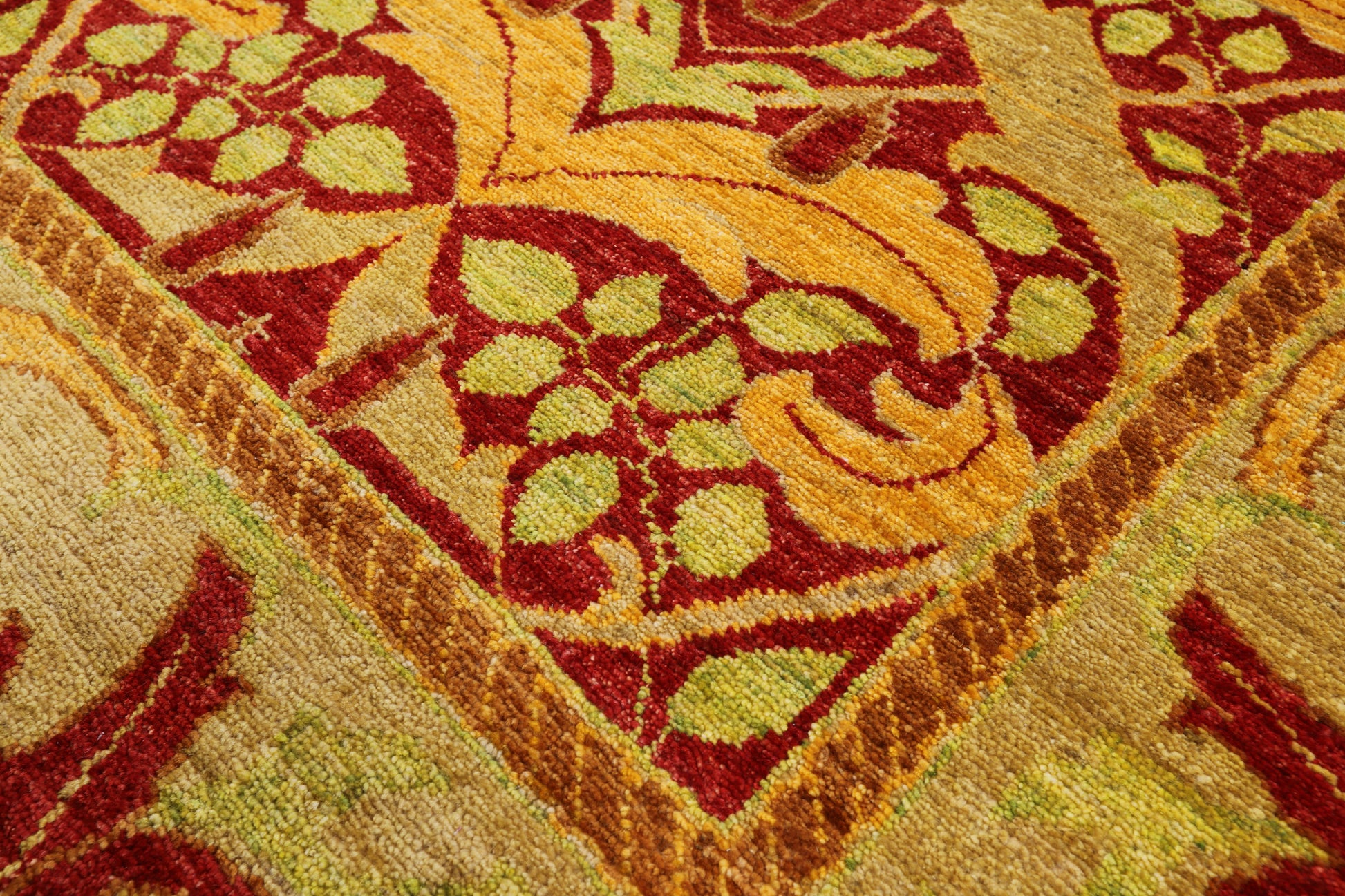 Red William Morris Handmade Area Rug - 8' 10" X 12' 1" - Golden Nile