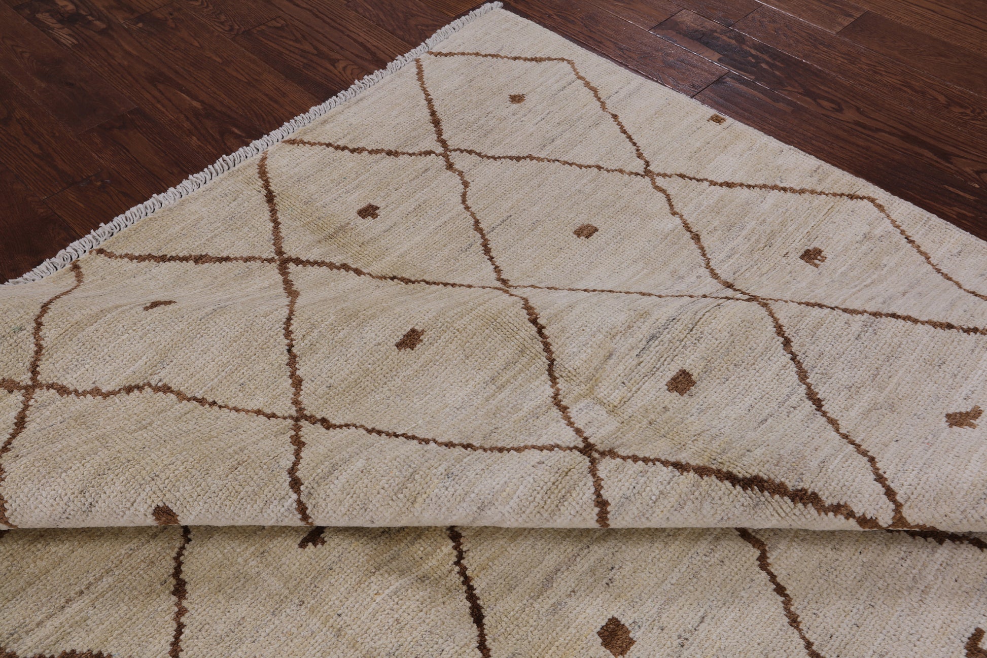 Ivory Moroccan Hand Knotted Rug - 8' 0" X 9' 10" - Golden Nile