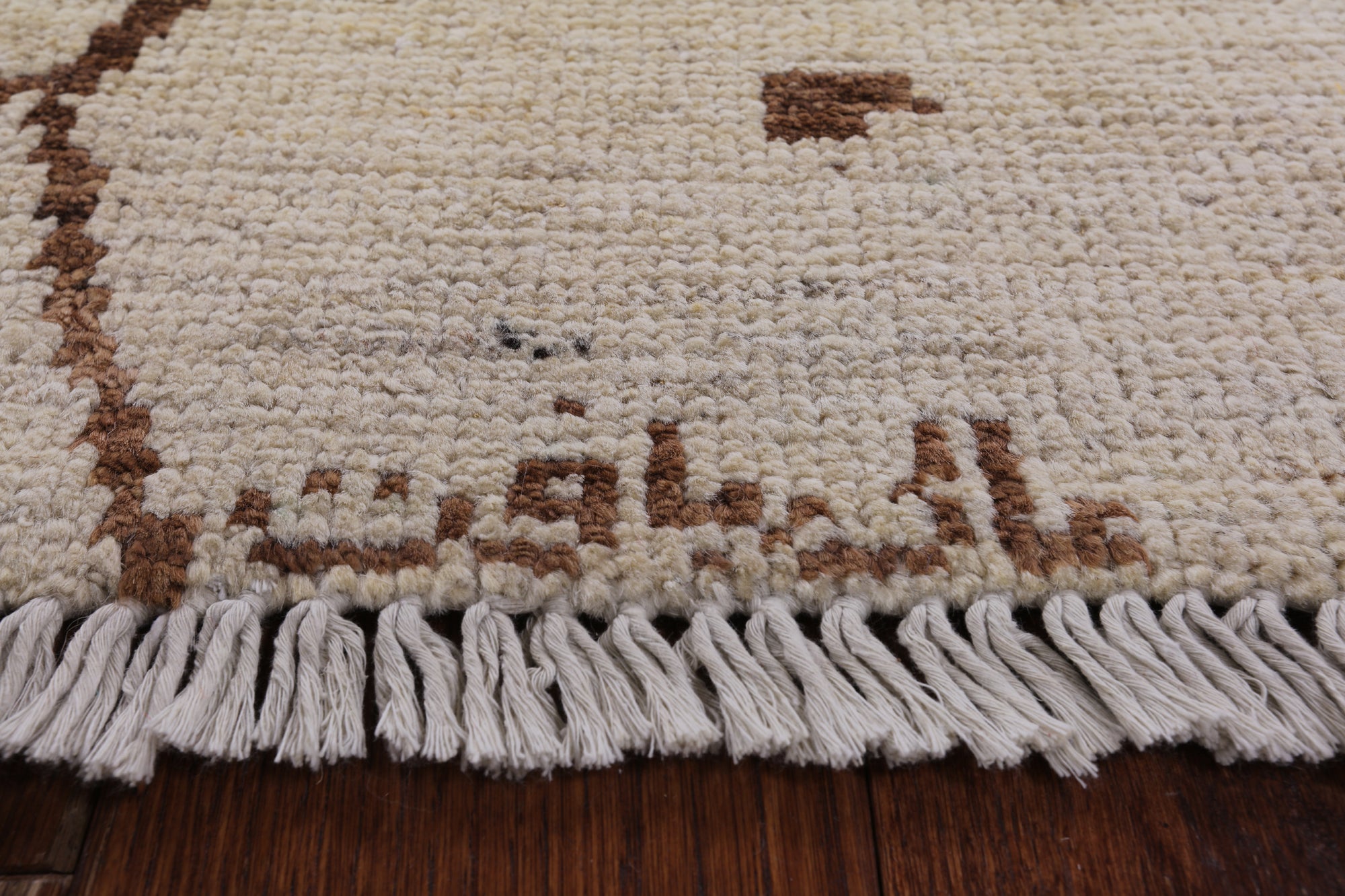 Ivory Moroccan Hand Knotted Rug - 8' 0" X 9' 10" - Golden Nile