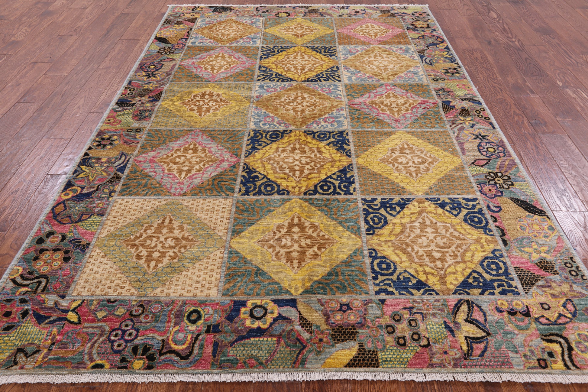 William Morris Handmade Wool Area Rug - 6' 0" X 8' 10" - Golden Nile